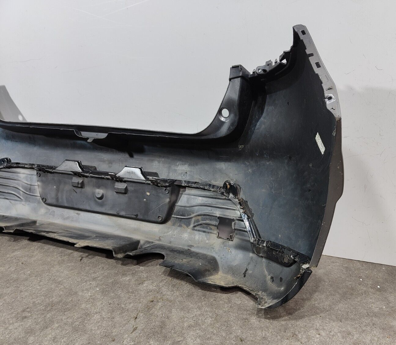 RENAULT CLIO 2016 - 2019 FACELIFT REAR BUMPER; P/N: 850225639R