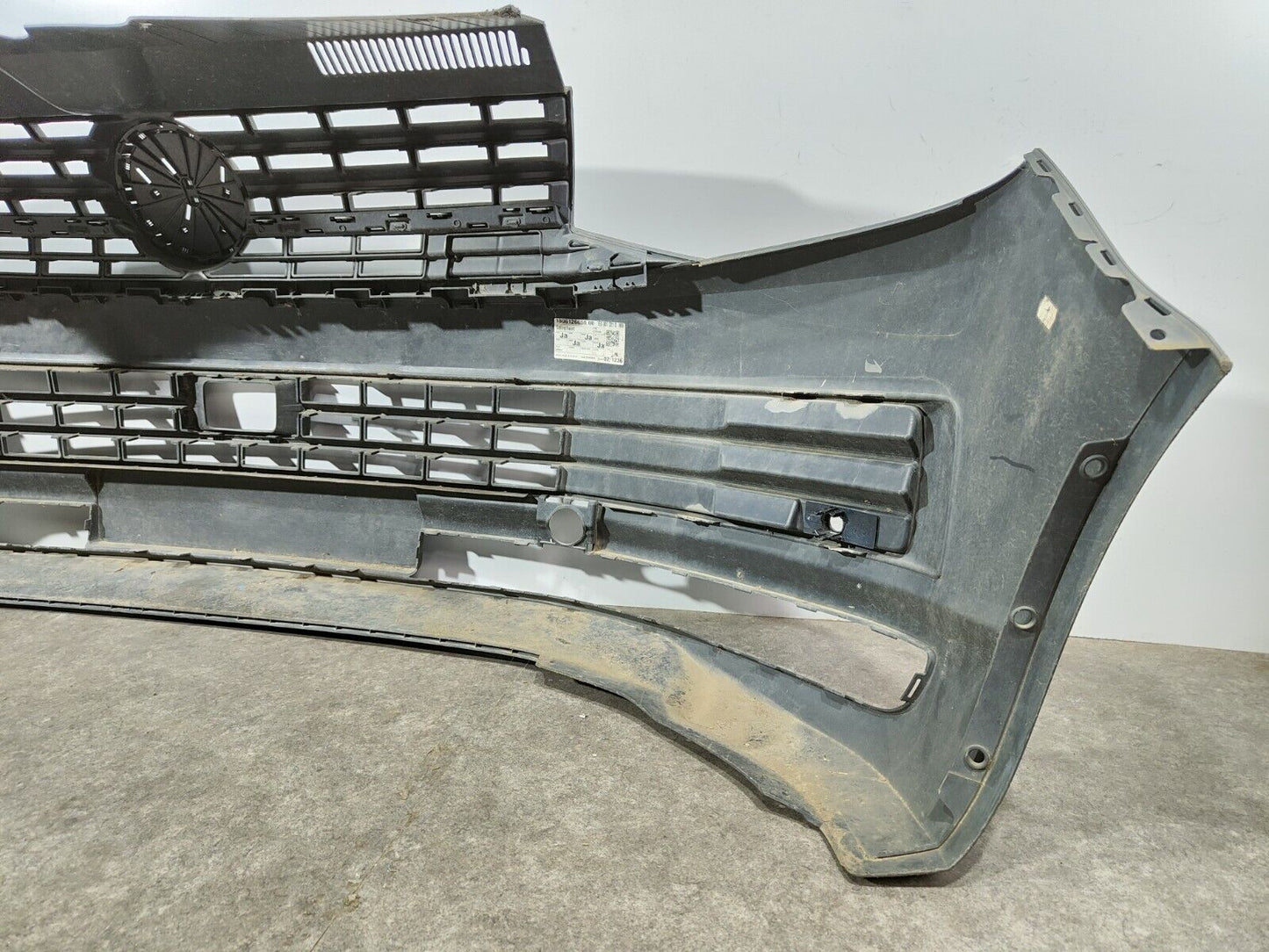 VW TRANSPORTER FRONT BUMPER 2015-2019; P/N: 7E0807221D