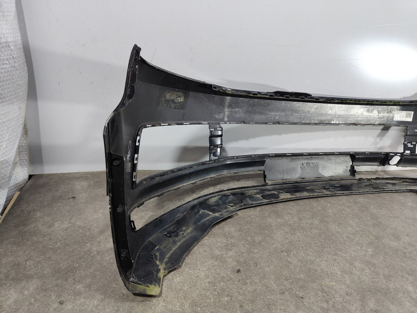 VW TRANSPORTER CARAVELLE 2015 ONWARD T6 FRONT BUMPER; P/N: 7E5807221D