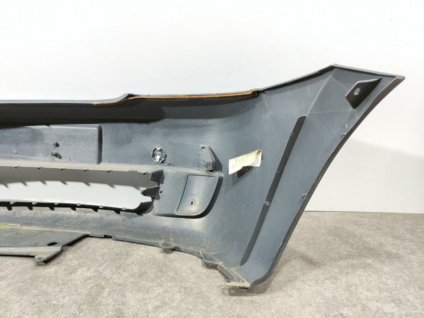 GENUINE VAUXHALL MERIVA B 2003-06 FRONT BUMPER; P/N: 13152383