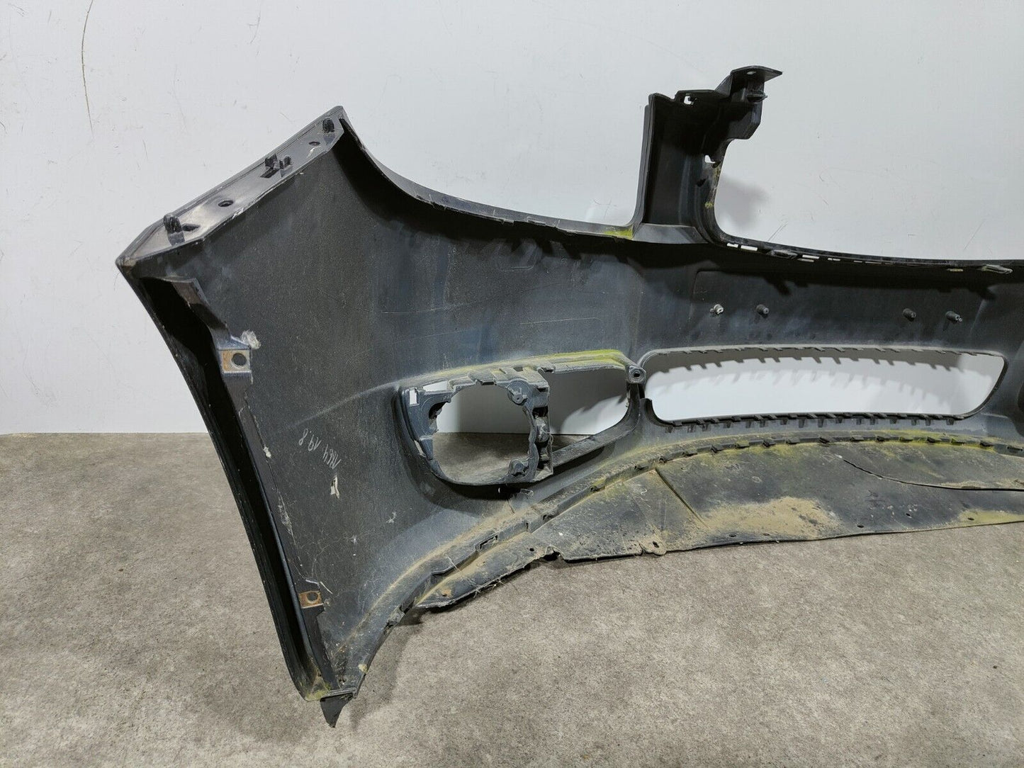 SKODA ROOMSTER FRONT BUMPER 2007-2010; P/N: 5J0807221