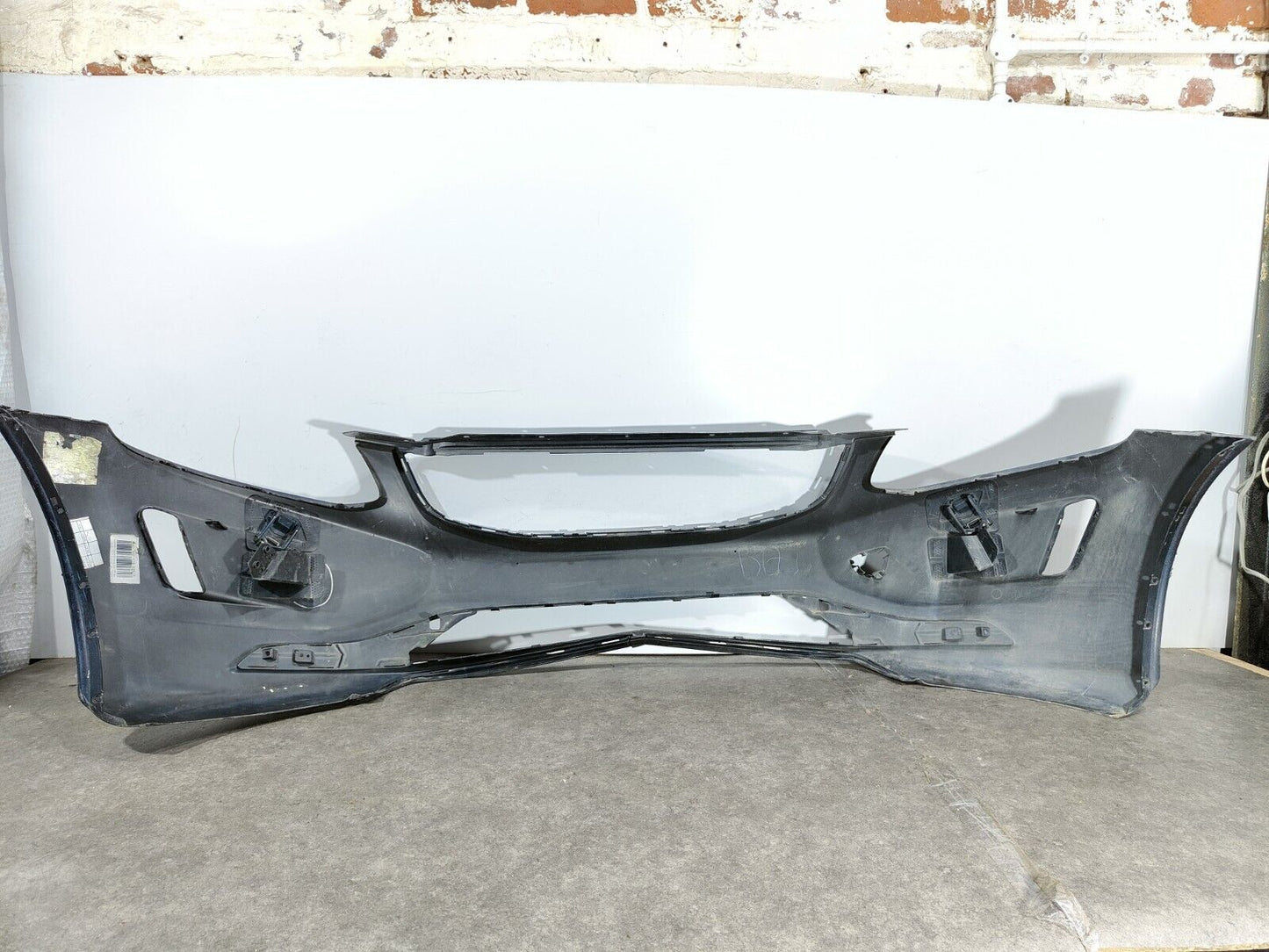 VOLVO XC60 2013-2017 FRONT BUMPER; P/N: 31323765