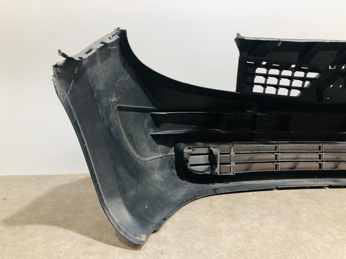 RENAULT SCENIC MK2 2006-2009 FRONT BUMPER; P/N: P1R05W5YT