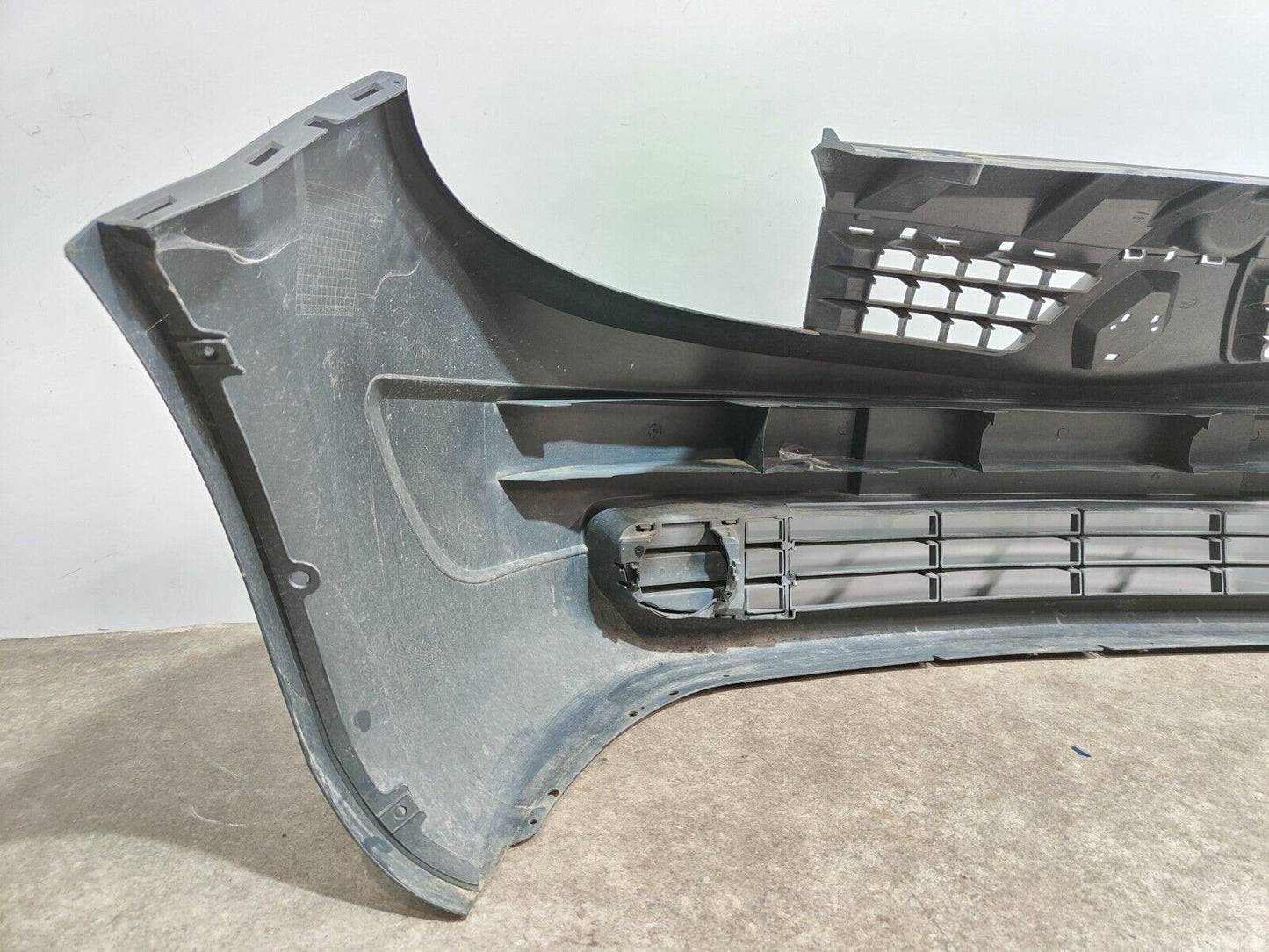 RENAULT SCENIC MK2 2006-2009 FRONT BUMPER; P/N: P1R05W5YT