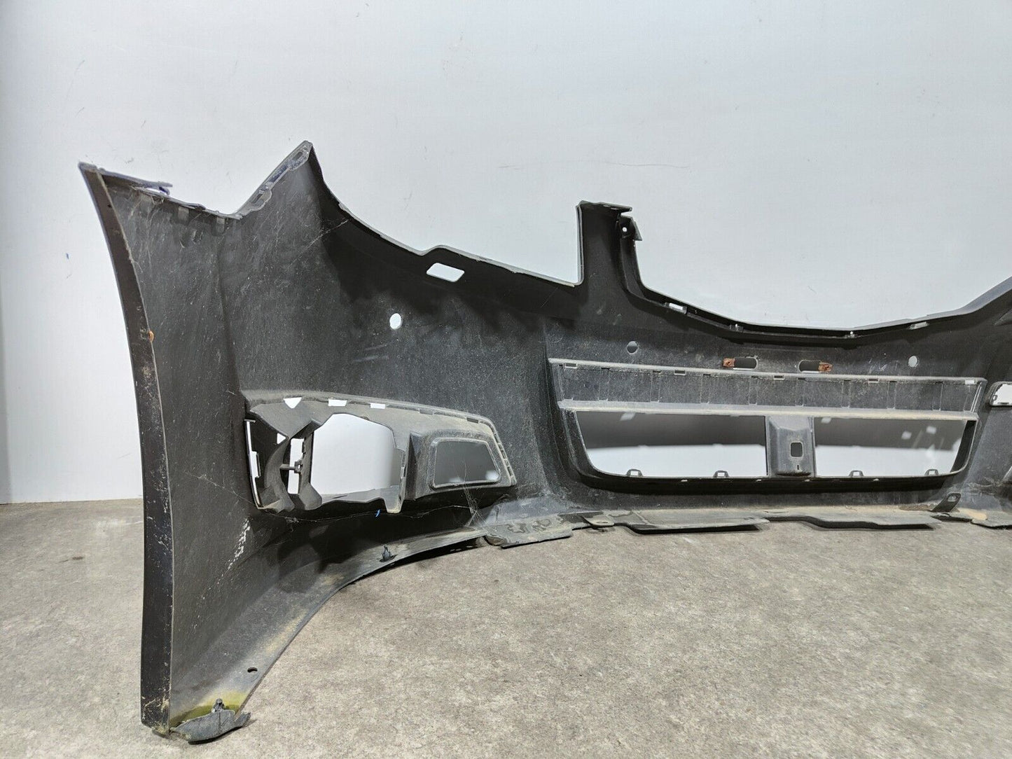 SUBARU LEGACY MK5 ESTATE 2.0 FRONT BUMPER 2009-14; P.N: 57702AJ000L5