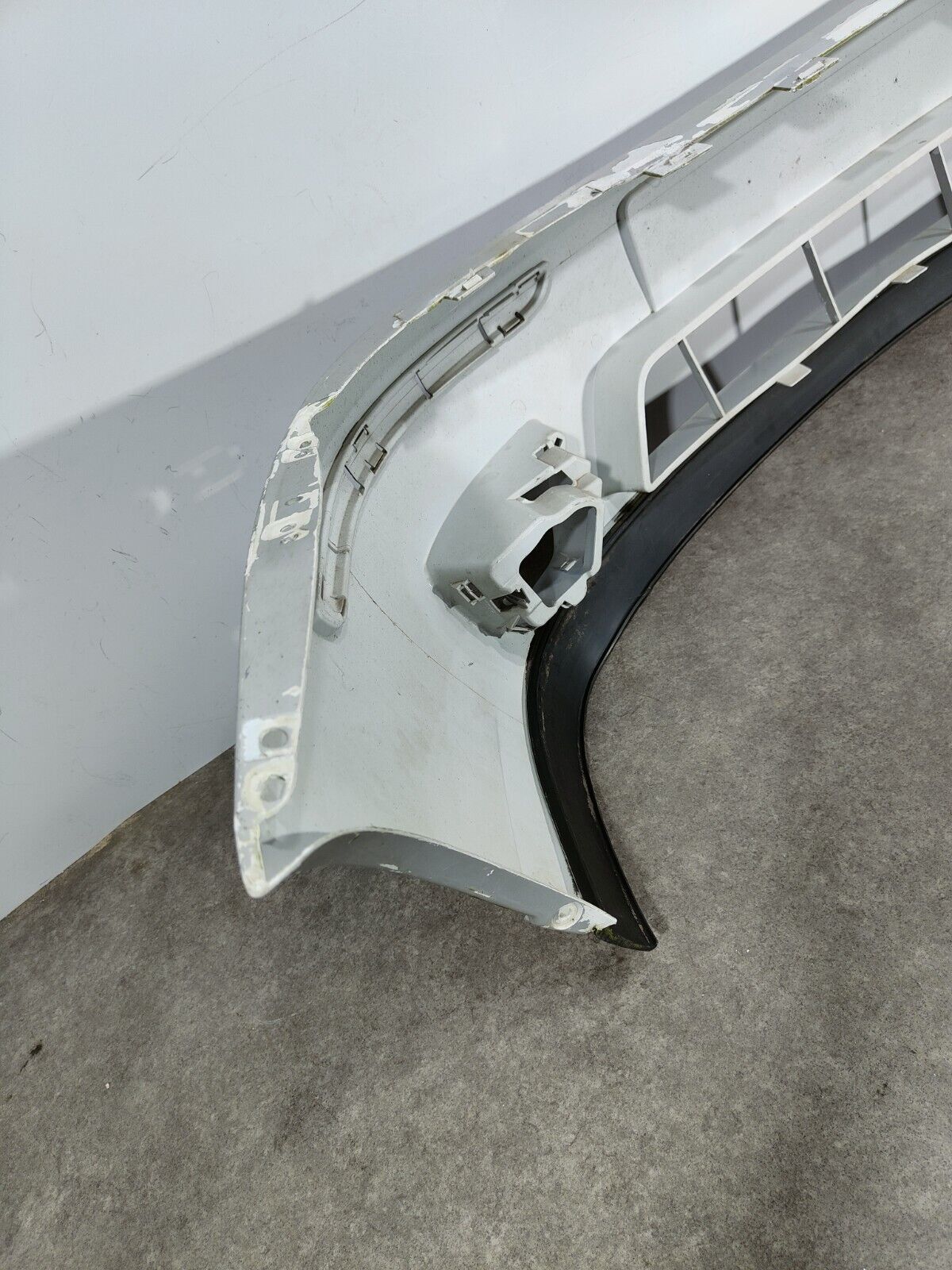 FORD FOCUS 1.8 TURBO DI TDDI  FRONT BUMPER 2001; P/N: 1201837