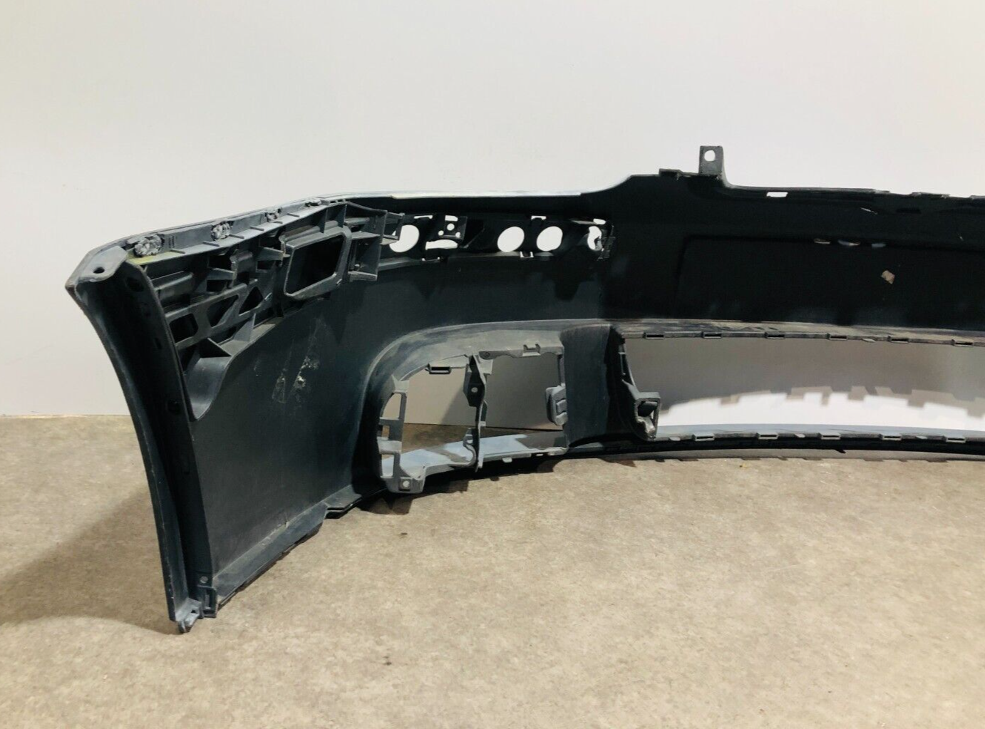 VW GOLF MK5 2004-2008 FRONT BUMPER; P/N: VW04067-01