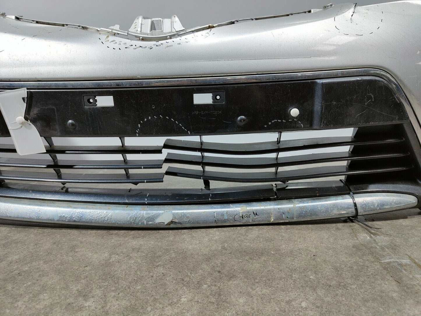 TOYOTA AURIS FRONT BUMPER 2012-2015; P/N: 53112-02390