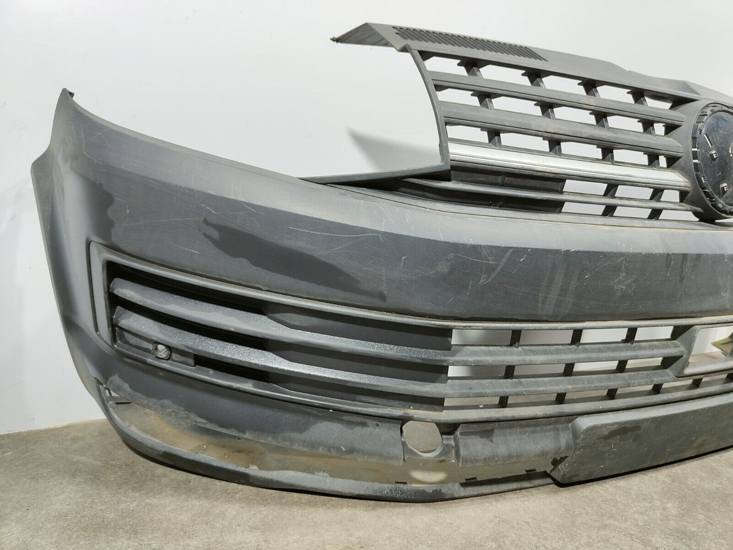 VW TRANSPORTER FRONT BUMPER 2015-2019; P/N: 7E0807221D