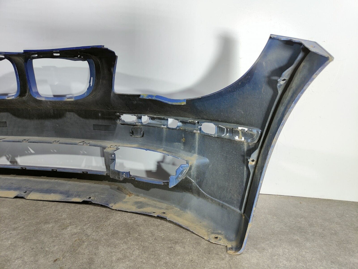 BMW 1 SERIES E81/E87 LCI FACELIFT  2007-FRONT BUMPER; P/N: 15857711