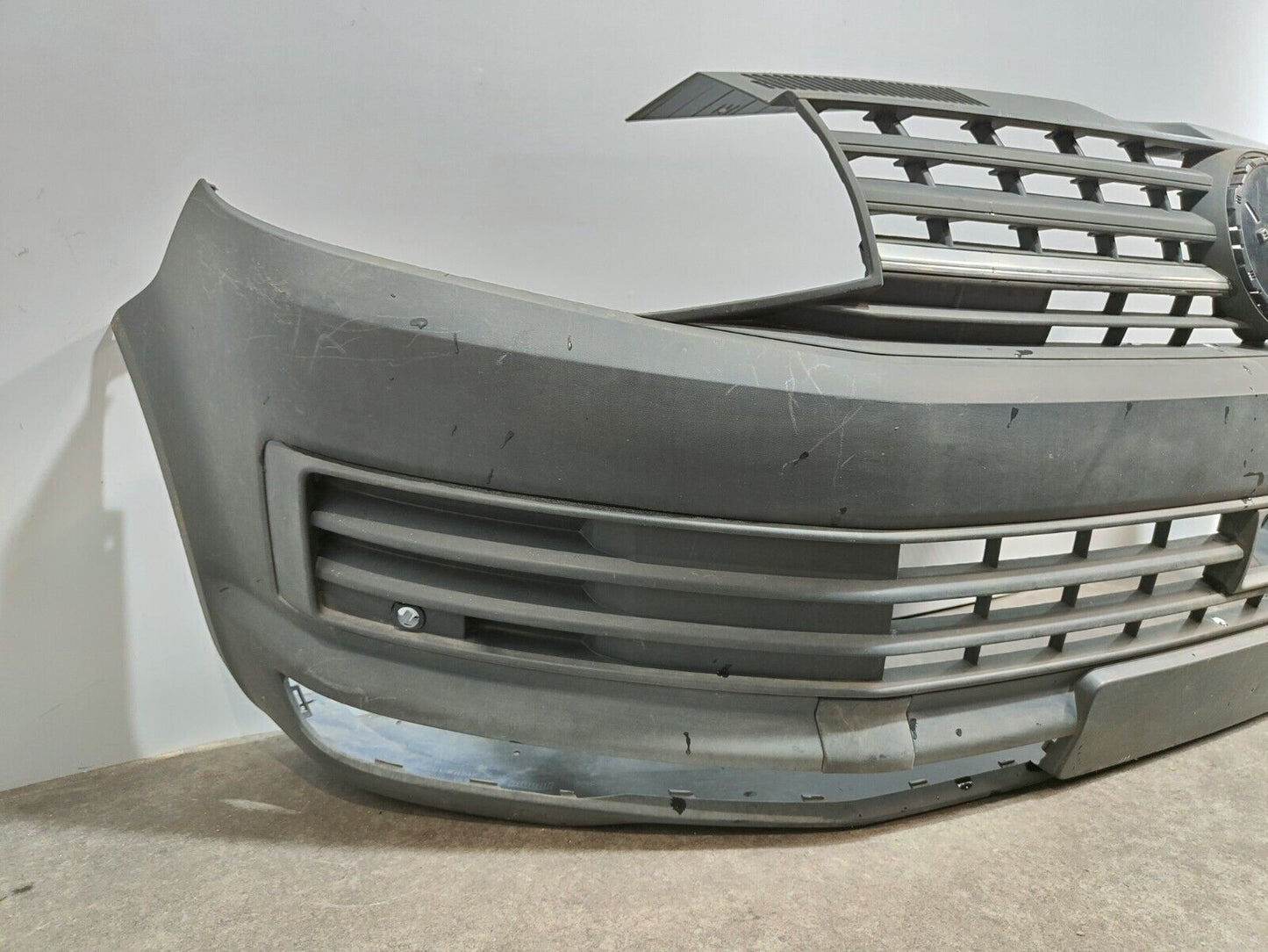 VW TRANSPORTER FRONT BUMPER 2015-2019; P/N: 7E0807221D