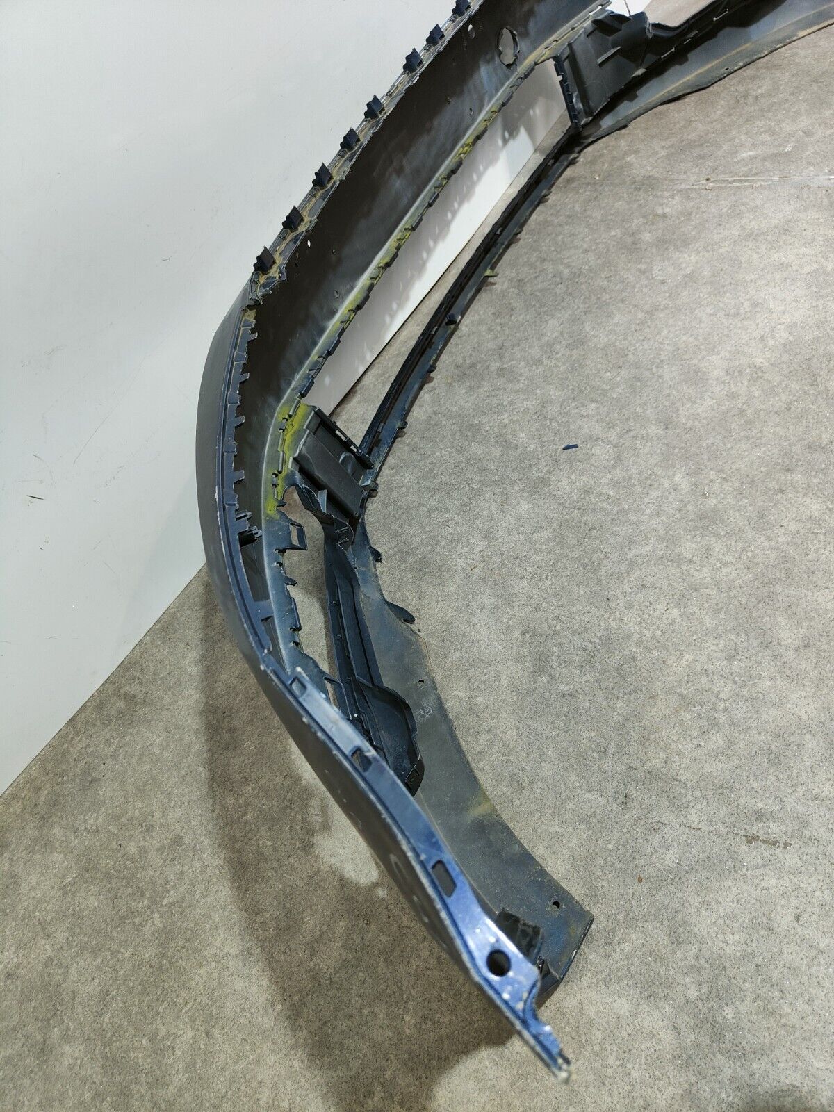 VW PASSAT B7 2011-14 FRONT BUMPER; P/N: 3AA807221