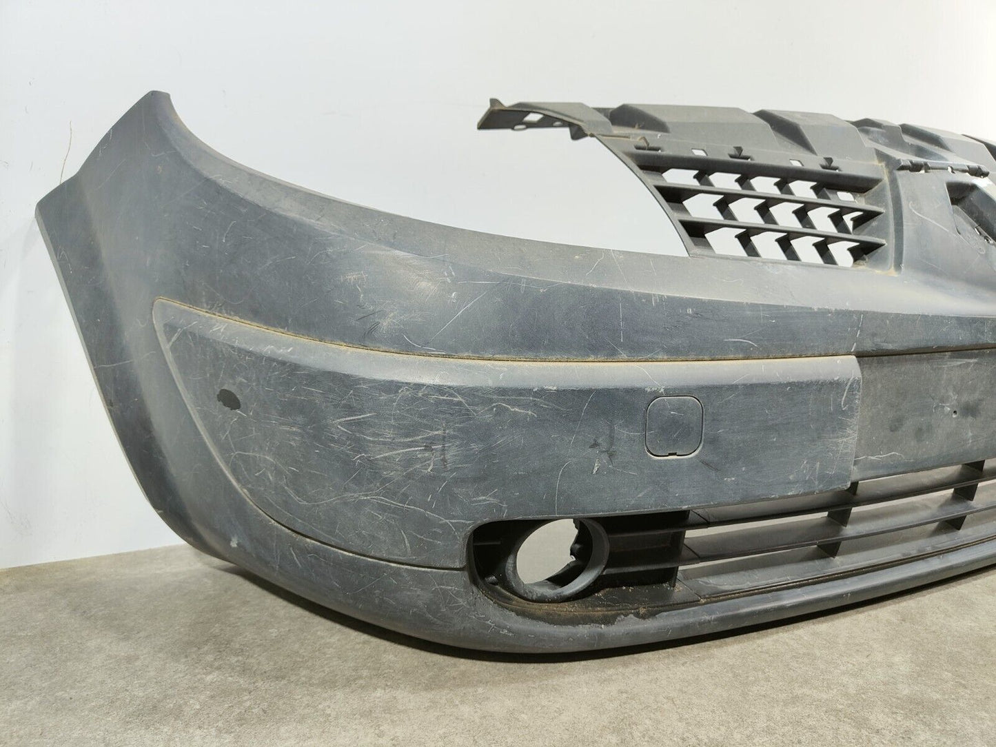 RENAULT SCENIC MK2 2006-2009 FRONT BUMPER; P/N: P1R05W5YT