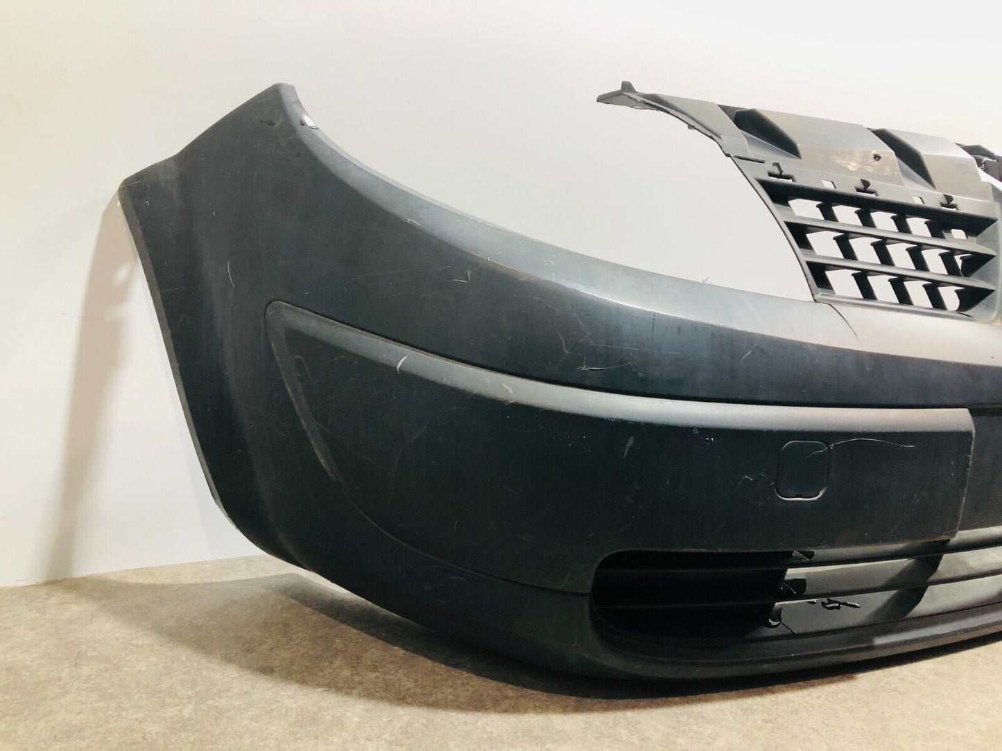 RENAULT SCENIC MK2 2006-2009 FRONT BUMPER; P/N: P1R05W5YT