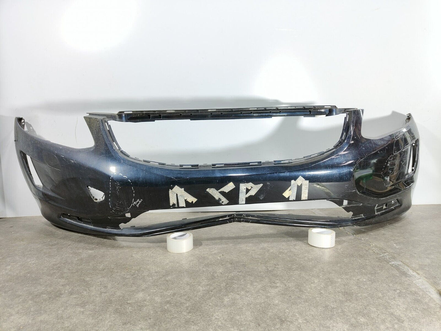 VOLVO XC60 2013-2017 FRONT BUMPER; P/N: 31323765