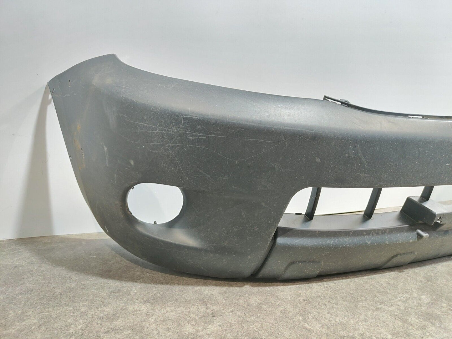 GENUINE TOYOTA HILUX FRONT BUMPER 2009-2011; P/N: 52119-0K974