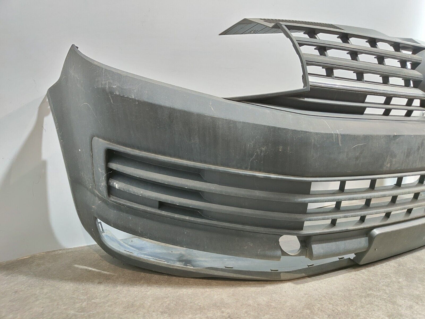 VW TRANSPORTER FRONT BUMPER 2015-2019; P/N: 7E0807221D