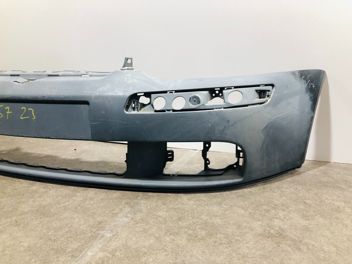 VW GOLF MK5 2004-2008 FRONT BUMPER; P/N: VW04067-01