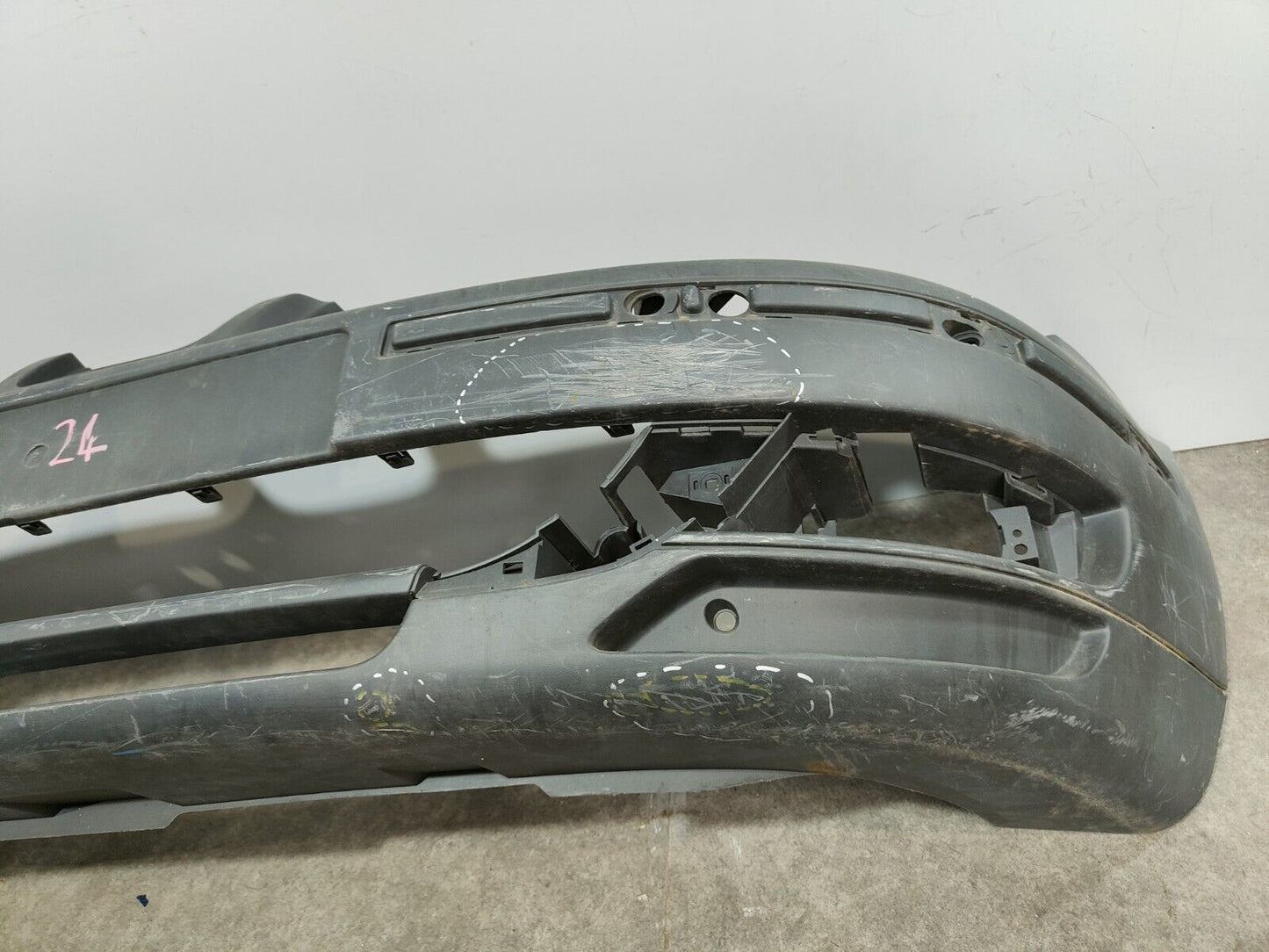 SEAT LEON FRONT BUMPER; P/N: 25034577