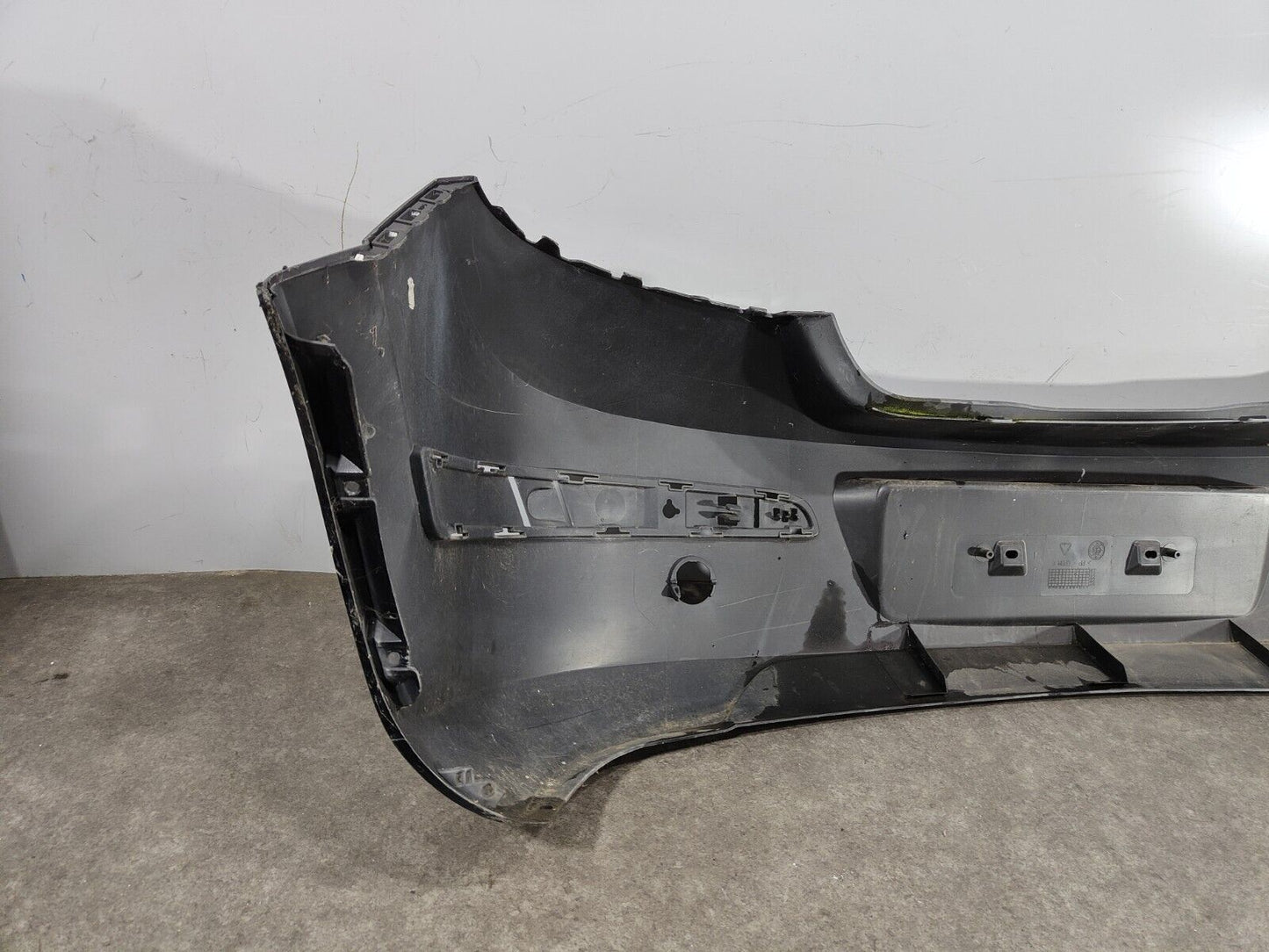 VAUXHALL ASTRA H 2004-2010 REAR BUMPER IN PRIMER; P/N: 375768702