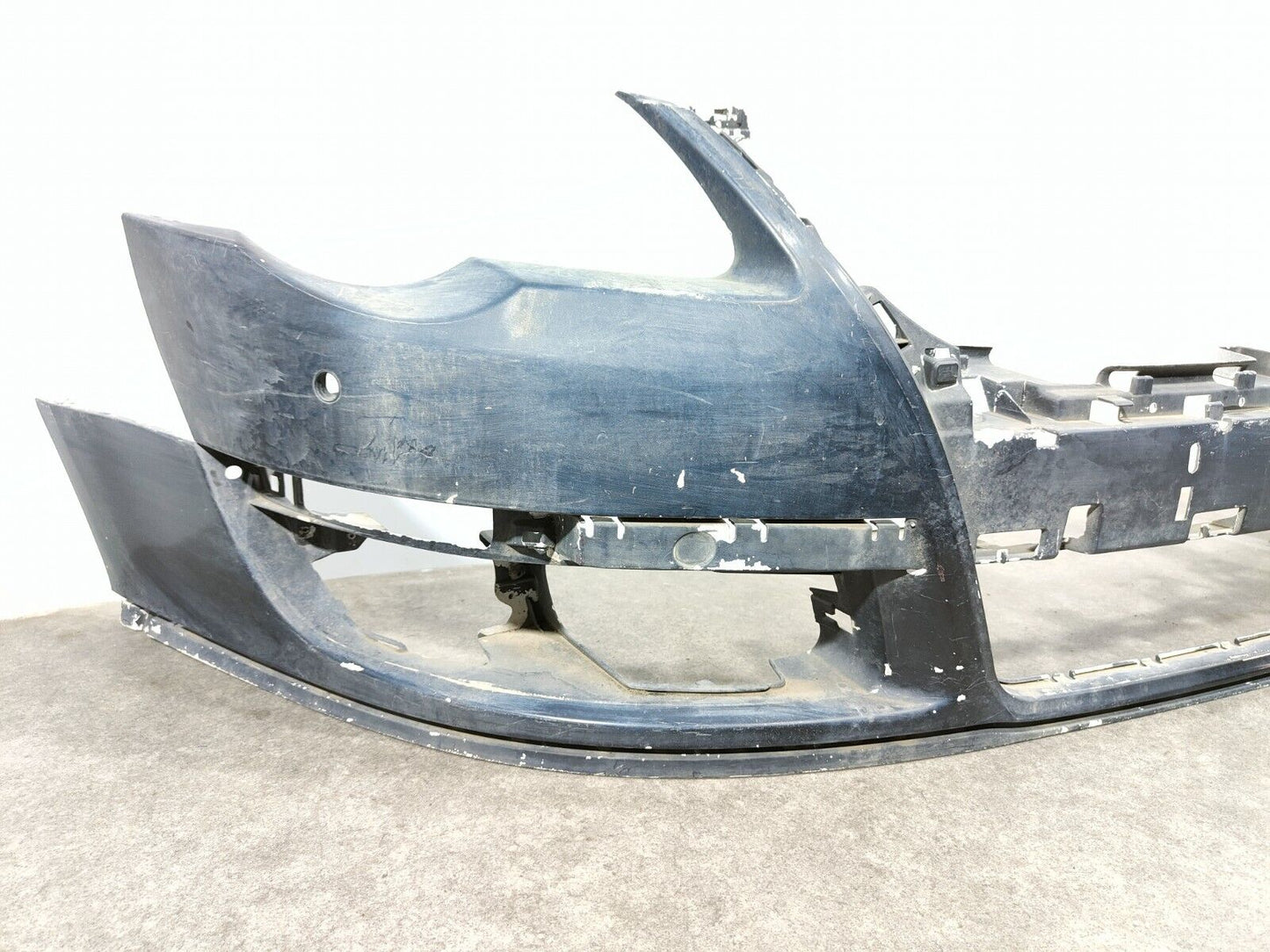 VW PASSAT B6 2006-2010 FRONT BUMPER GENUINE; P/N: 3C0807221