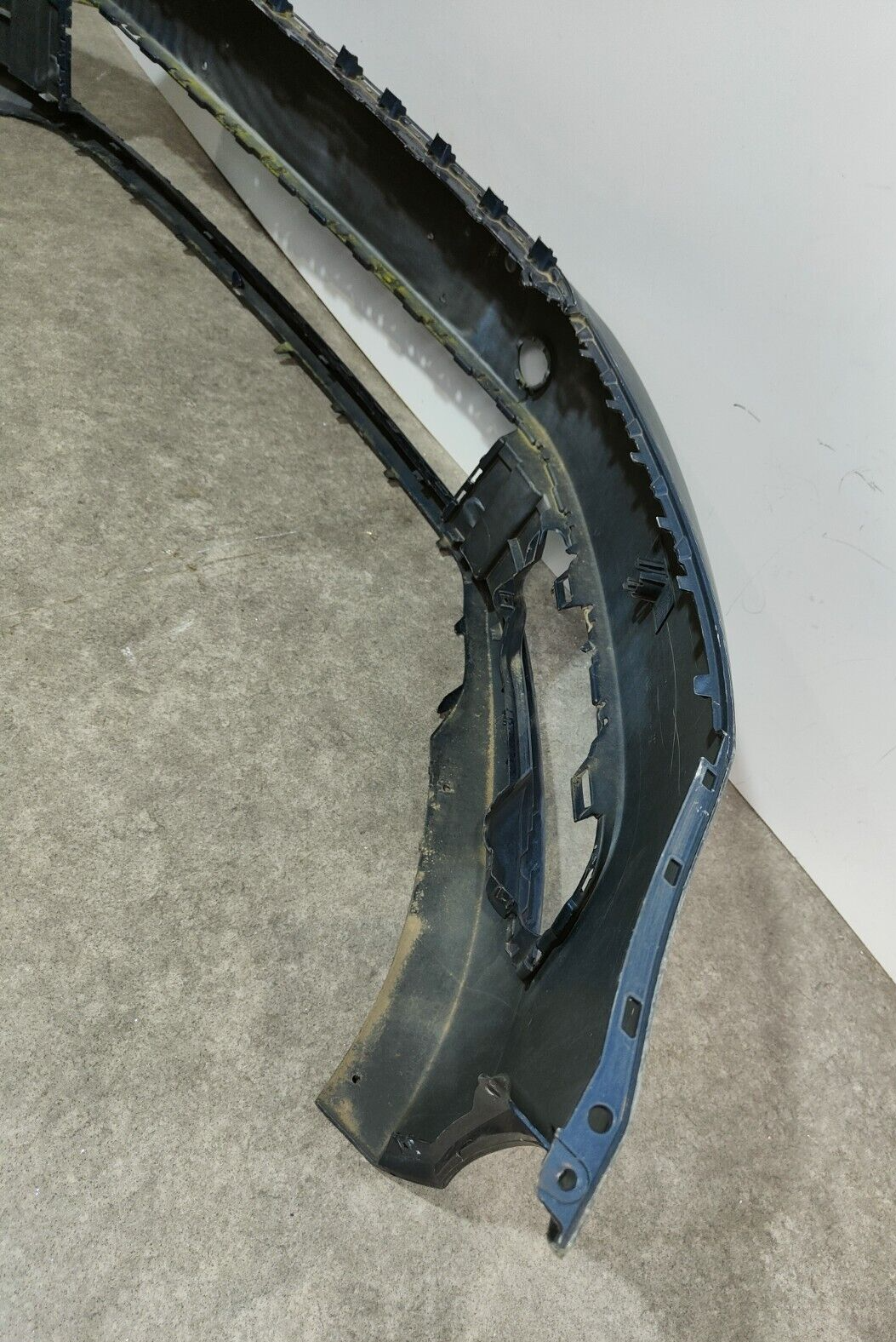 VW PASSAT B7 2011-14 FRONT BUMPER; P/N: 3AA807221