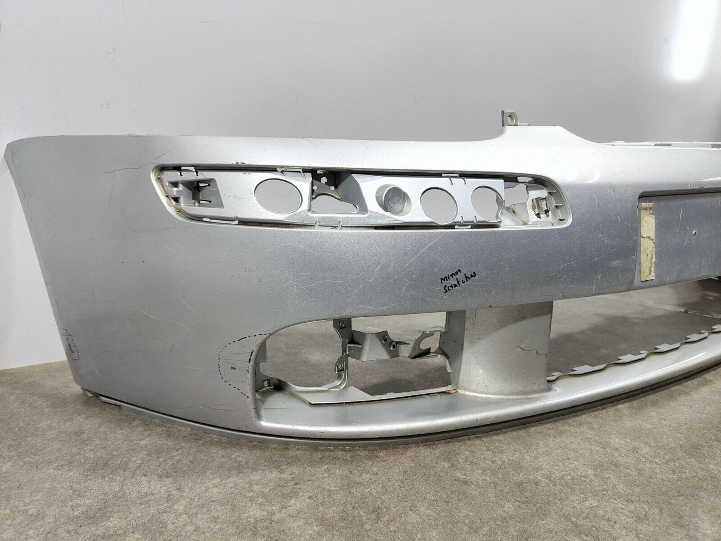 GENUINE VOLKSWAGEN GOLF MARK 5 2004-2009 FRONT BUMPER; P/N: 1K0807221