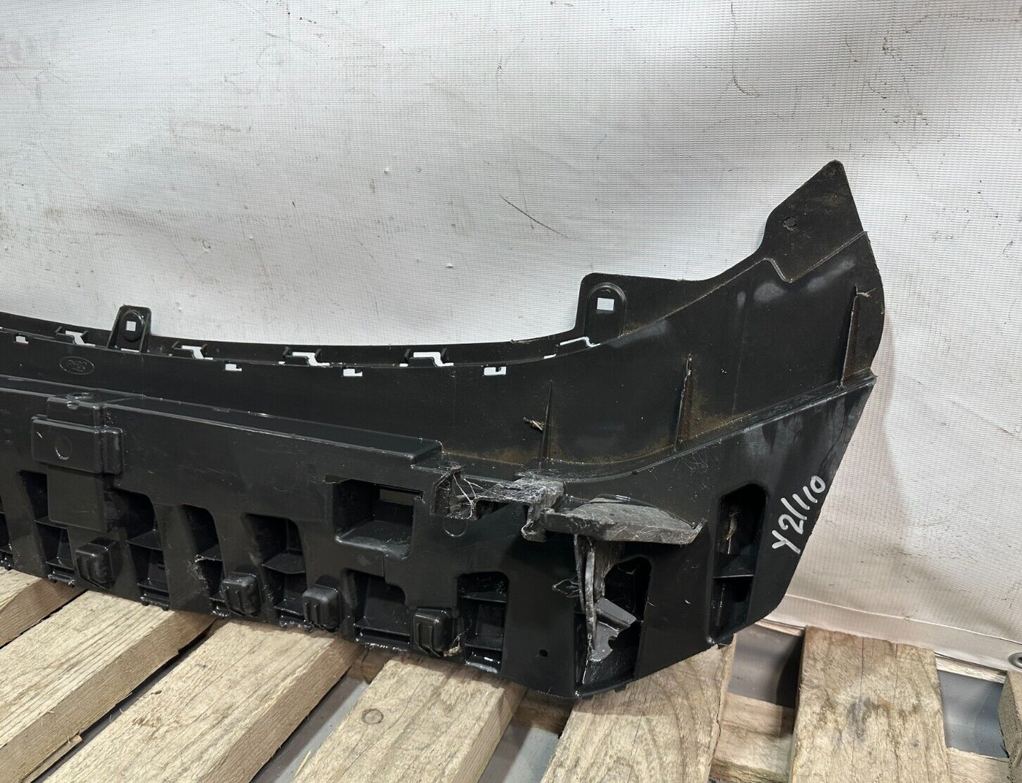 FORD FIESTA 2013-2017 FRONT BUMPER UNDER TRAY P/N: C1BB-8B384-A