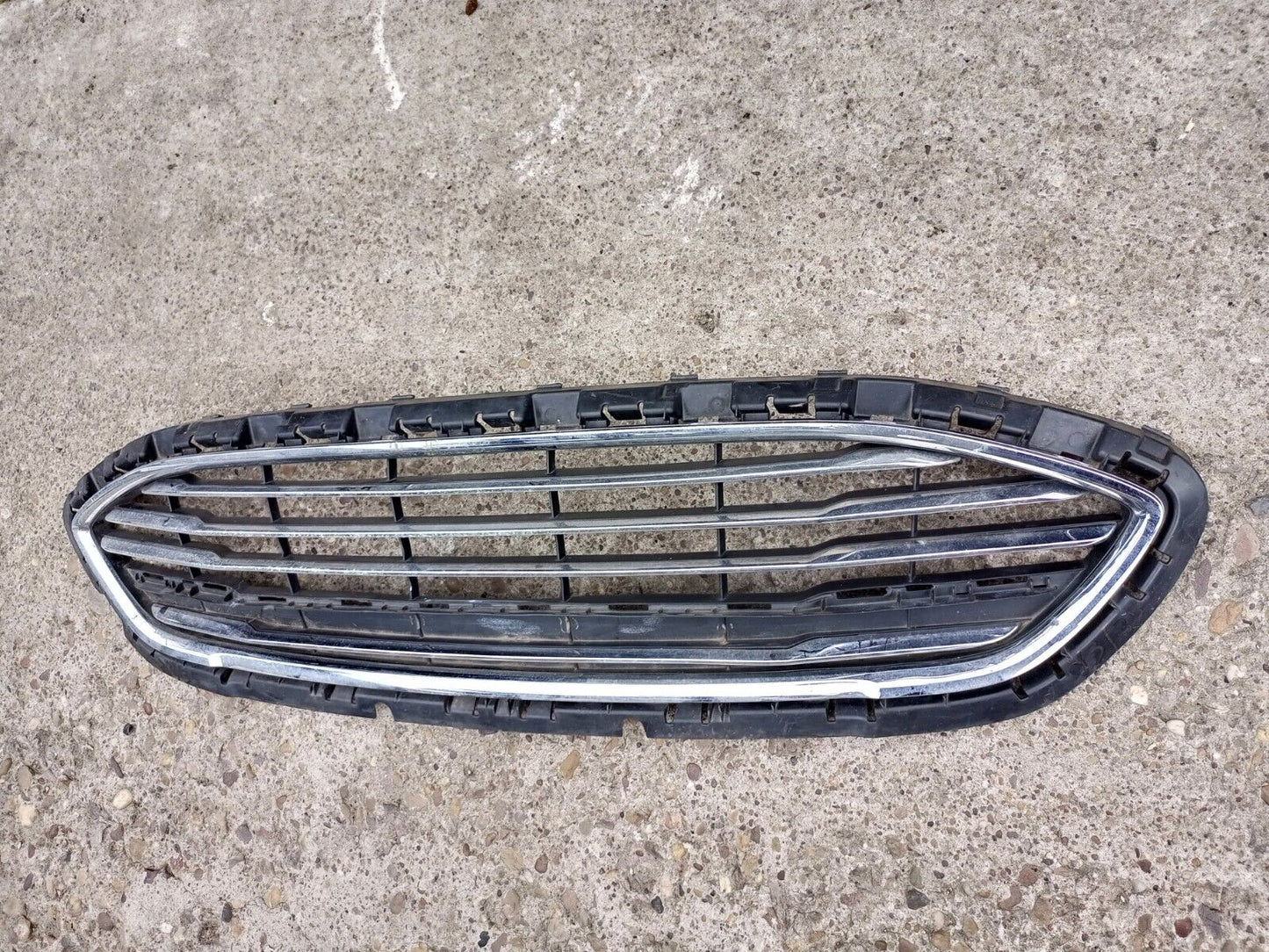 FORD FIESTA 2017-2022 FRONT BUMPER GRILL P/N:H1BB-8B271-B1