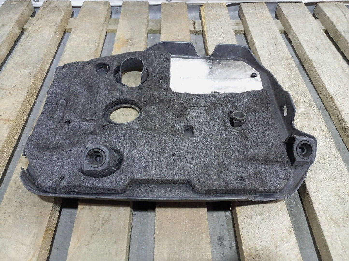 FORD FOCUS 2011-2014 ENGINE COVER P/N:AV6Q-6N041-A