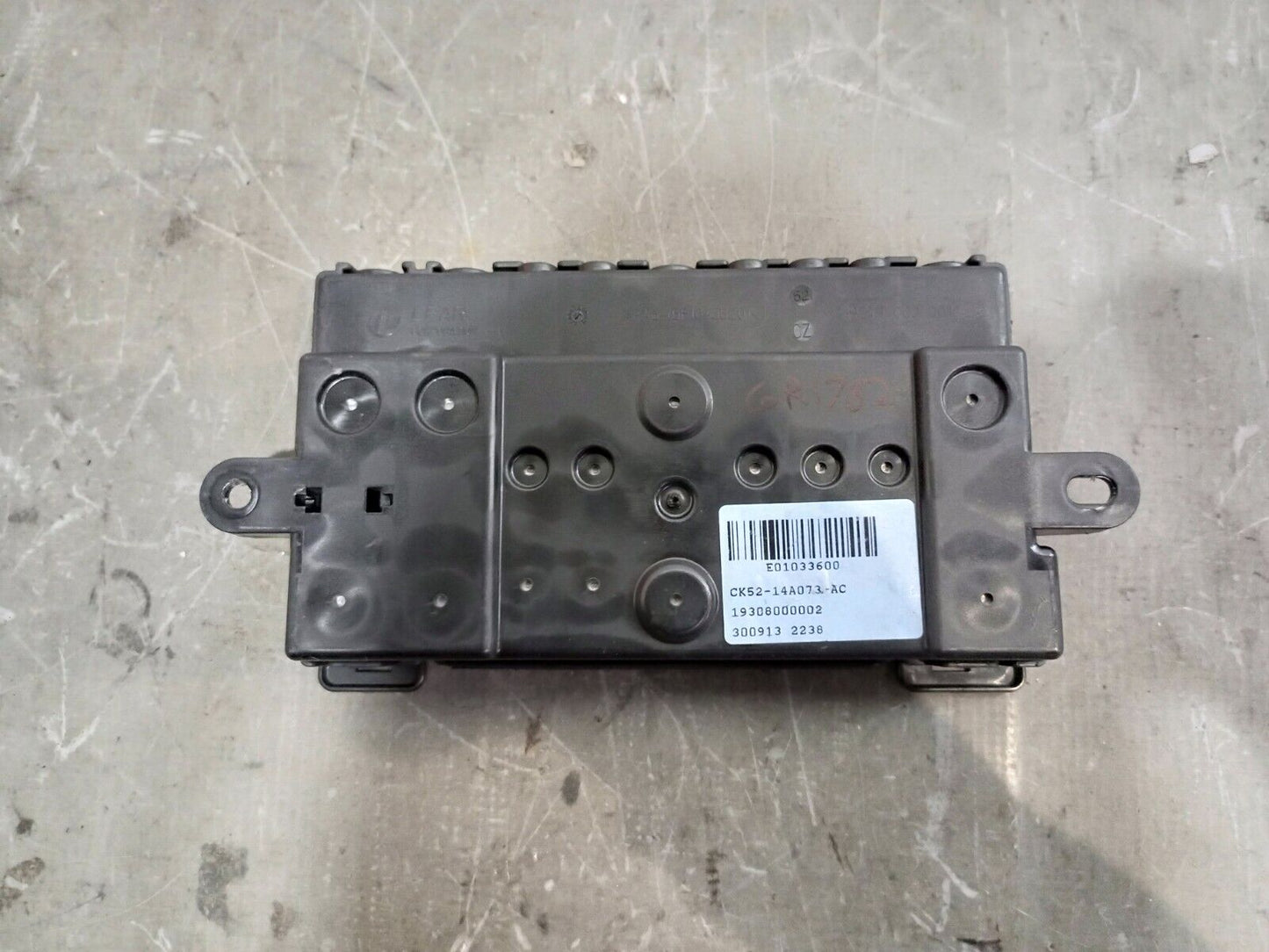 RANGE ROVER L405 2013-2016 FUSE RELAY BOX P/N:CK52-14A073-AC