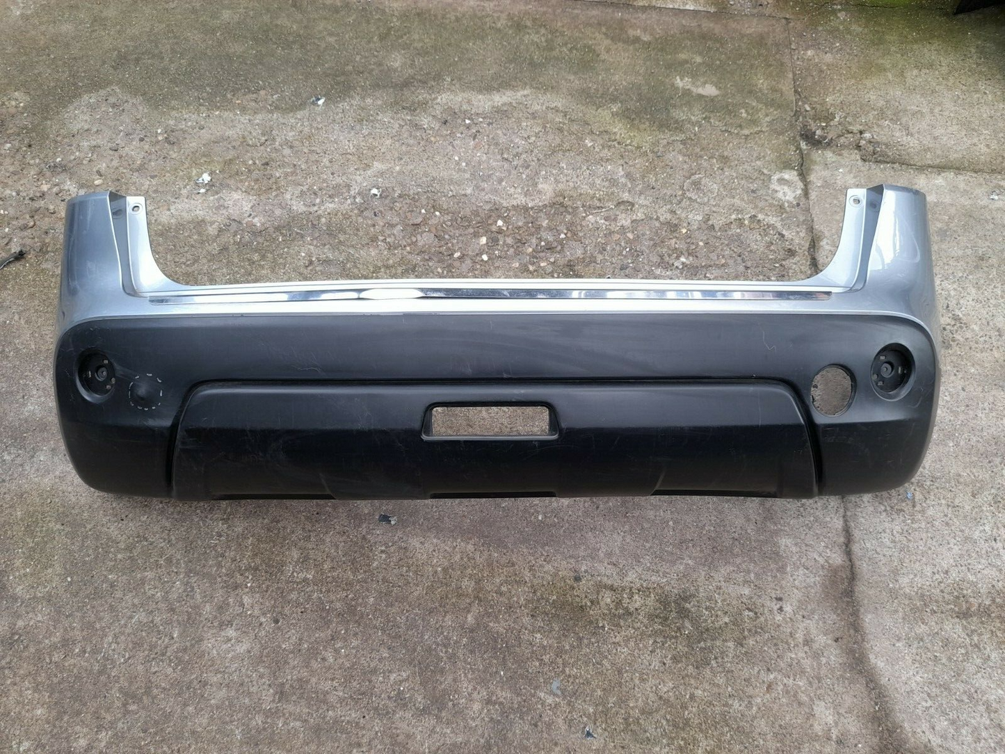 GENUINE NISSAN QASHQAI 2007-2013 REAR BUMPER PN:85022-JD00H