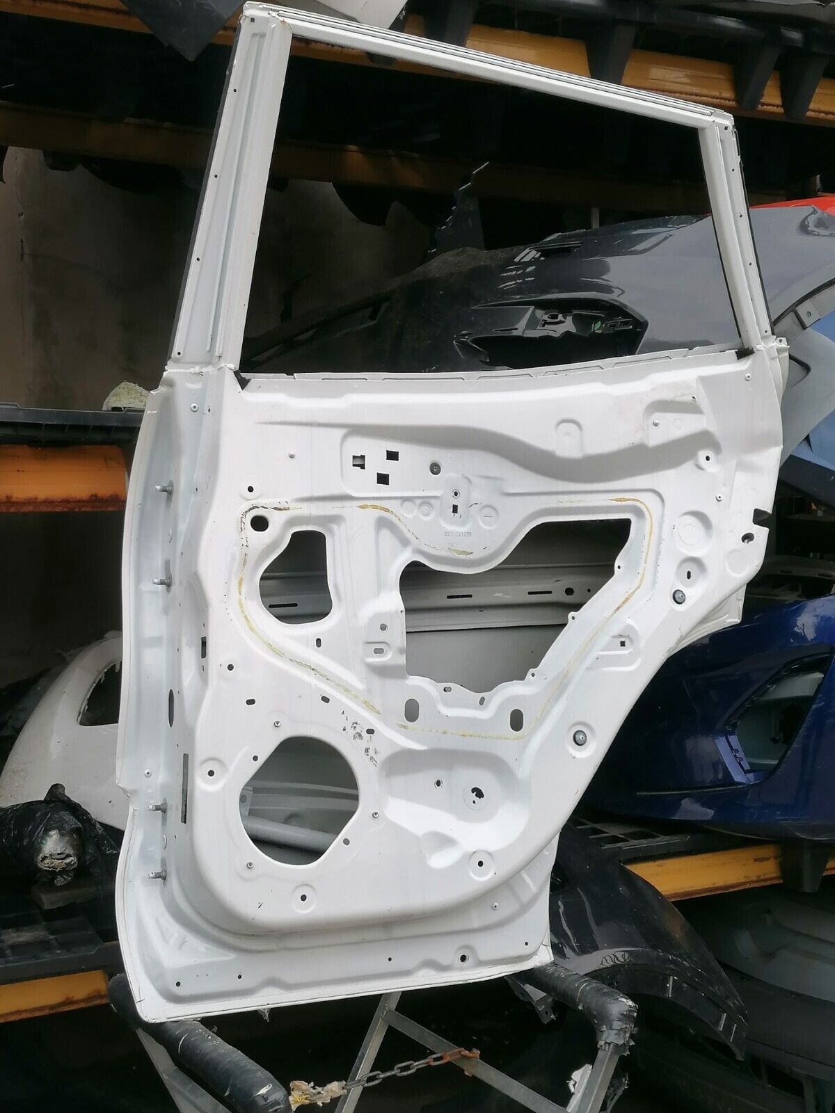 RENAULT KADJAR 201-2021 OFFSIDE DRIVER SIDE REAR DOOR PANEL N WHITE