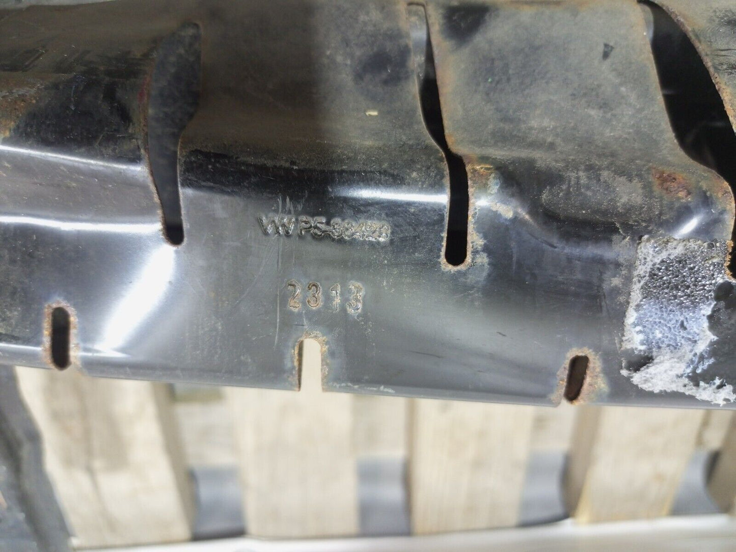 VOLKSWAGEN AUDI FRONT REINFORCEMENT BEAM BAR