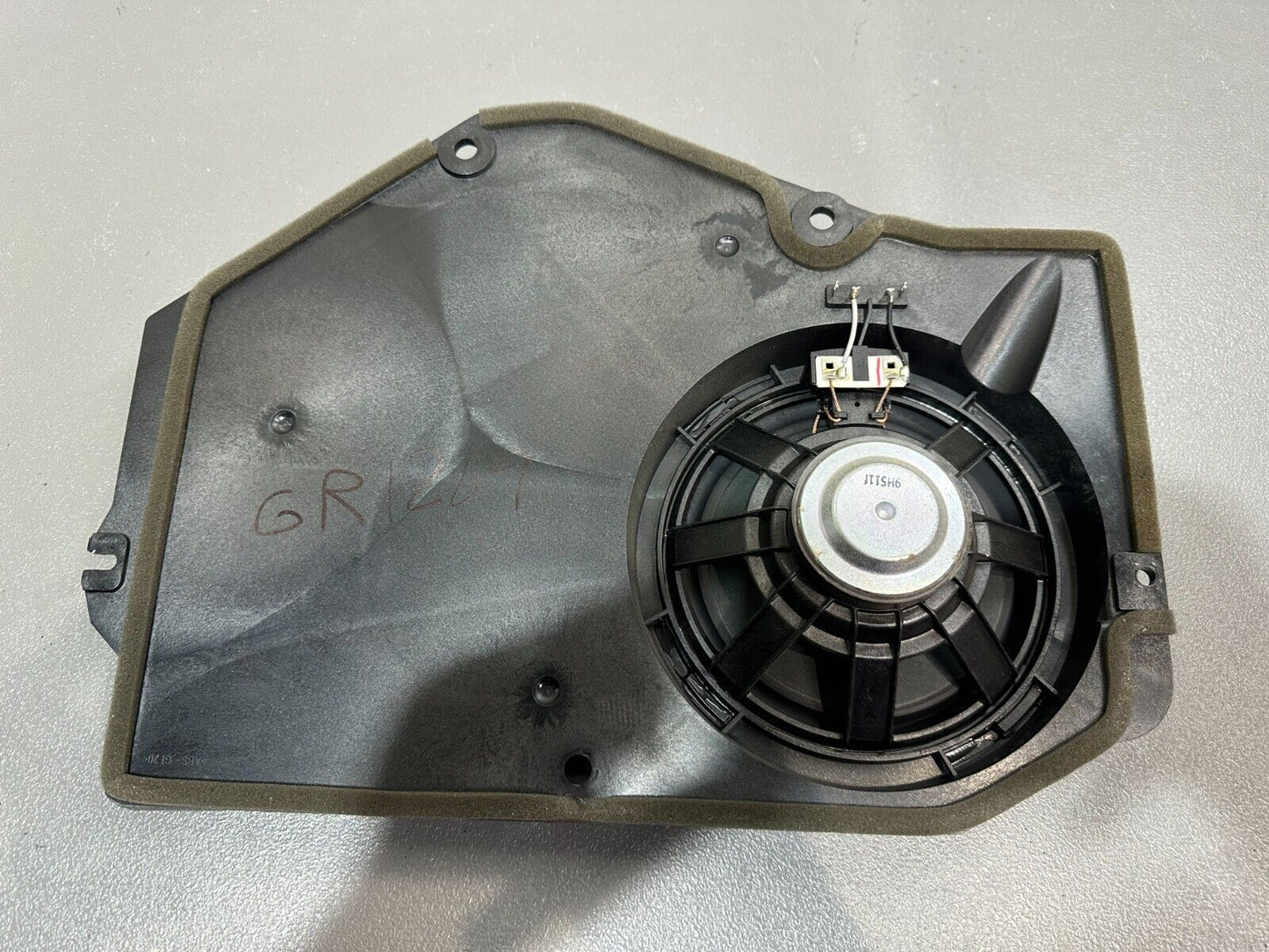 VOLVO C30 2007-2013 REAR RIGHT DOOR SPEAKER P/N: 31252250