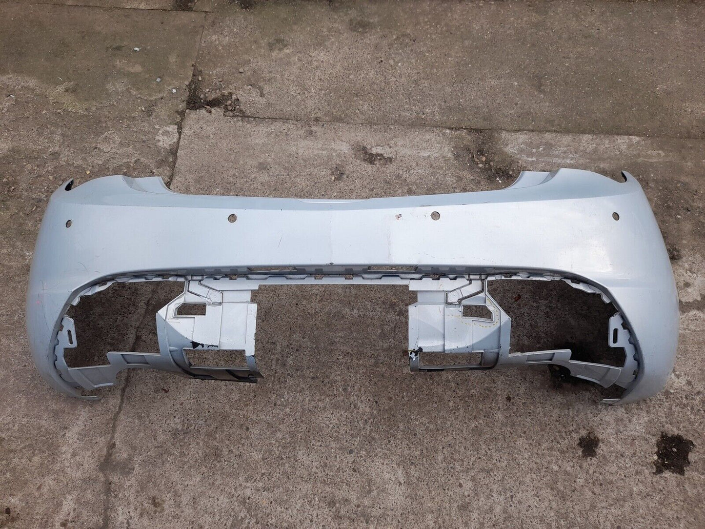 GENUINE VAUXHALL ASTRA GTC 2011-2015 REAR BUMPER P/N:13266075