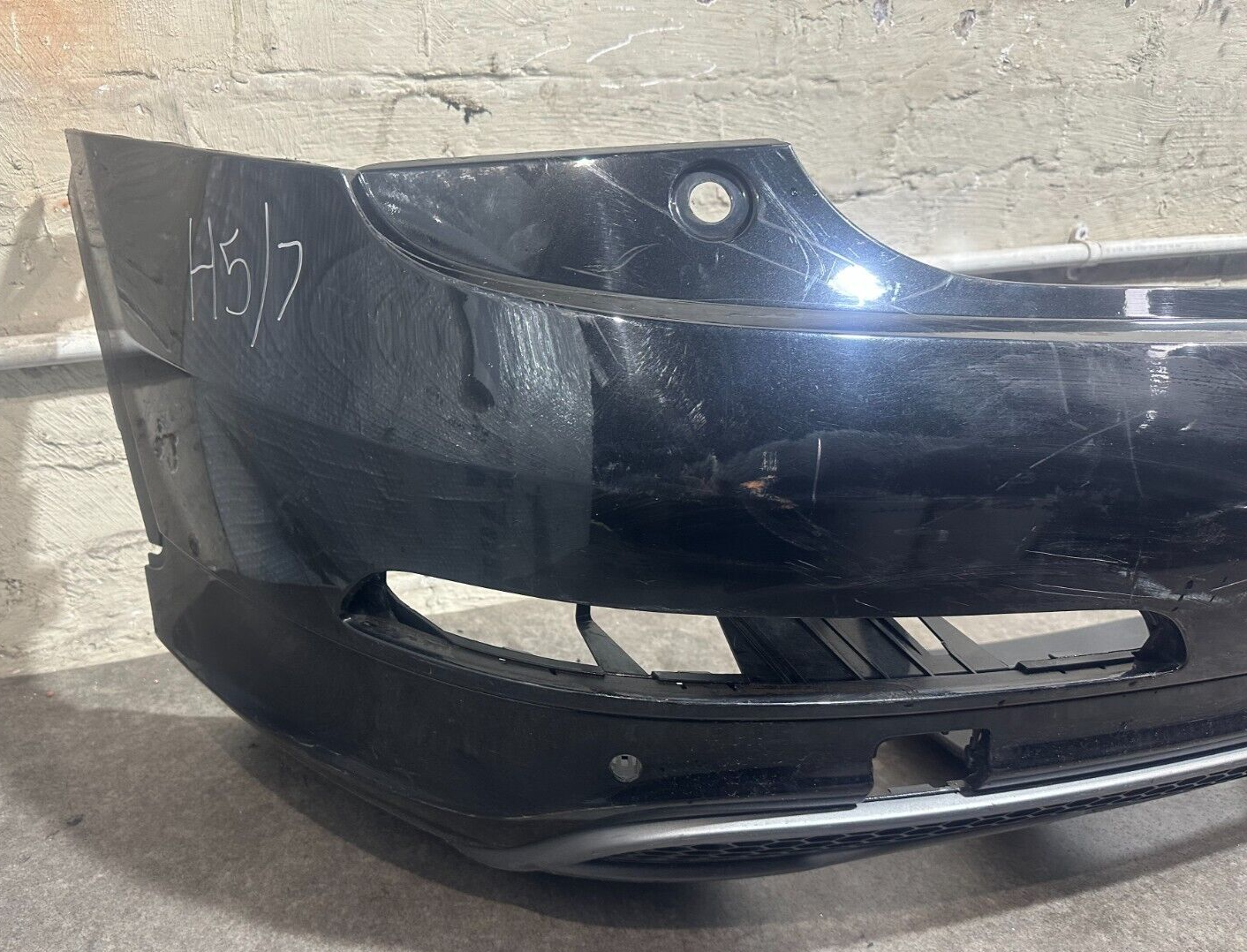 AUDI Q3 8U 2012 REAR BUMPER 8U0807385A 8U007521A 8U0807521U