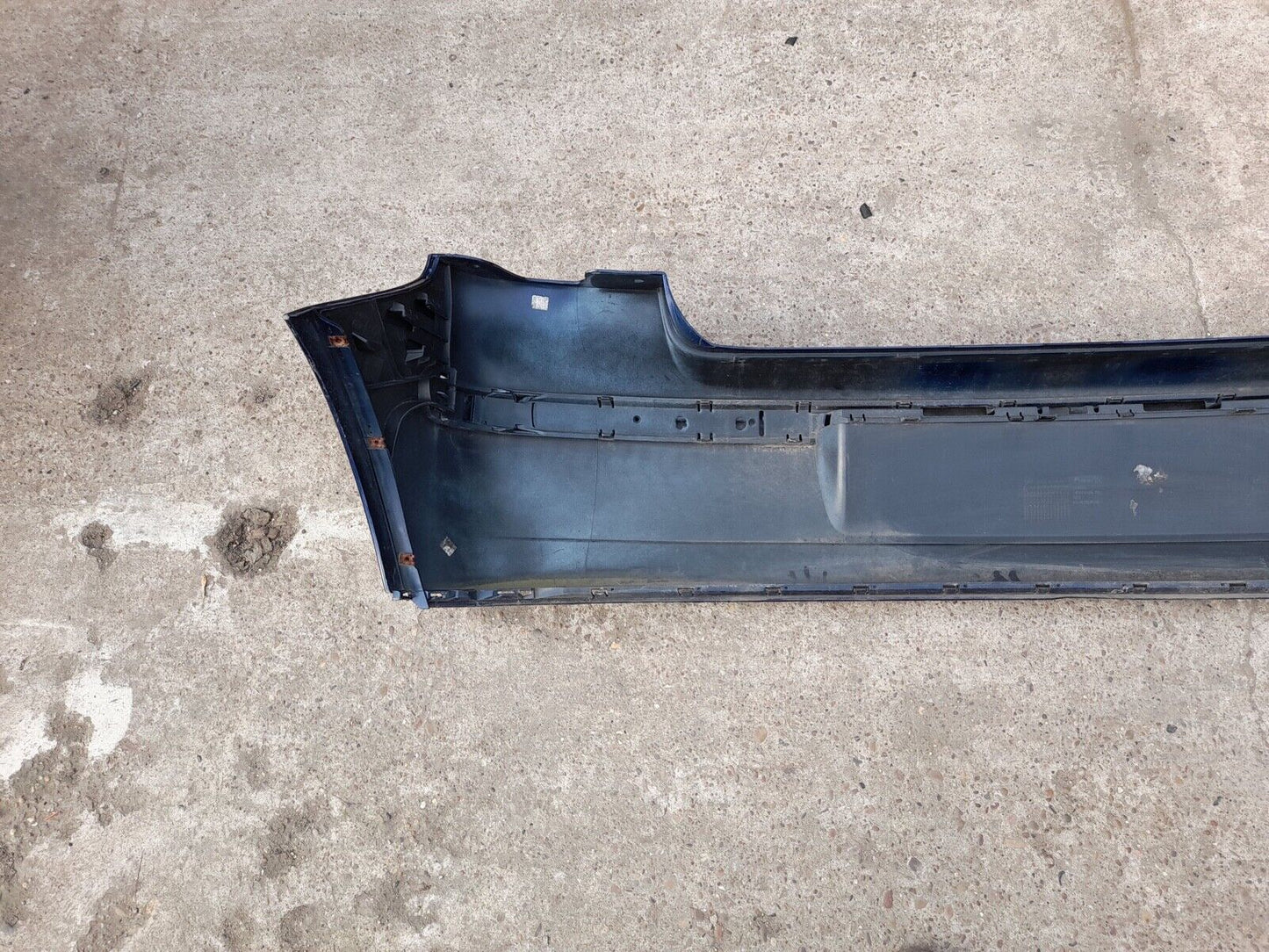 GENUINE VOLKSWAGEN POLO MK4 2002-2009 REAR BUMPER IN BLUE (9N3)