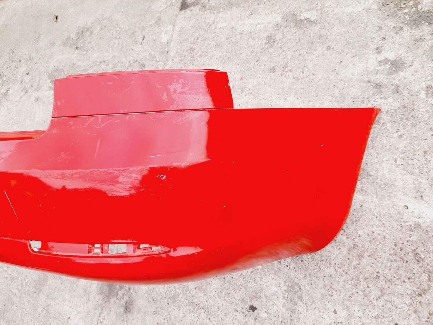 GENUINE SKODA OCTAVIA MK2 FACELIFT 2009-2013 REAR BUMPER IN RED P/N:125807421F