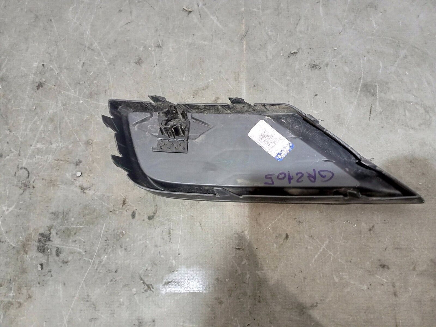 VOLKSWAGEN TIGUAN 2019 MK2 OSF DRIVERS FRONT RIGHT FOG LIGHT GRILL 5NA853666A