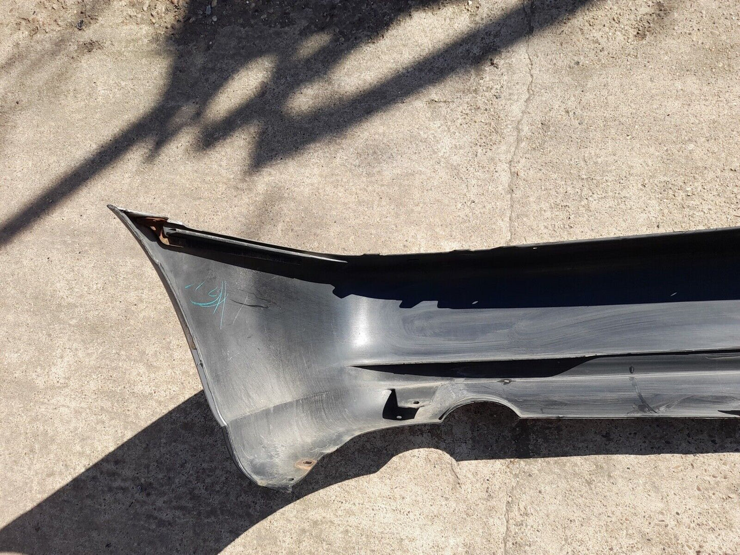 GENUINE TOYOTA COROLLA 1991-1995 REAR BUMPER P/N:521591A560