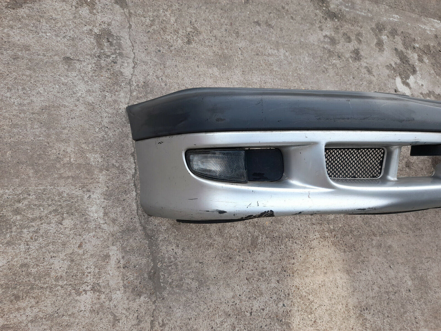 GENUINE TOYOTA AVENSIS 2000 FRONT BUMPER PN:5211905070