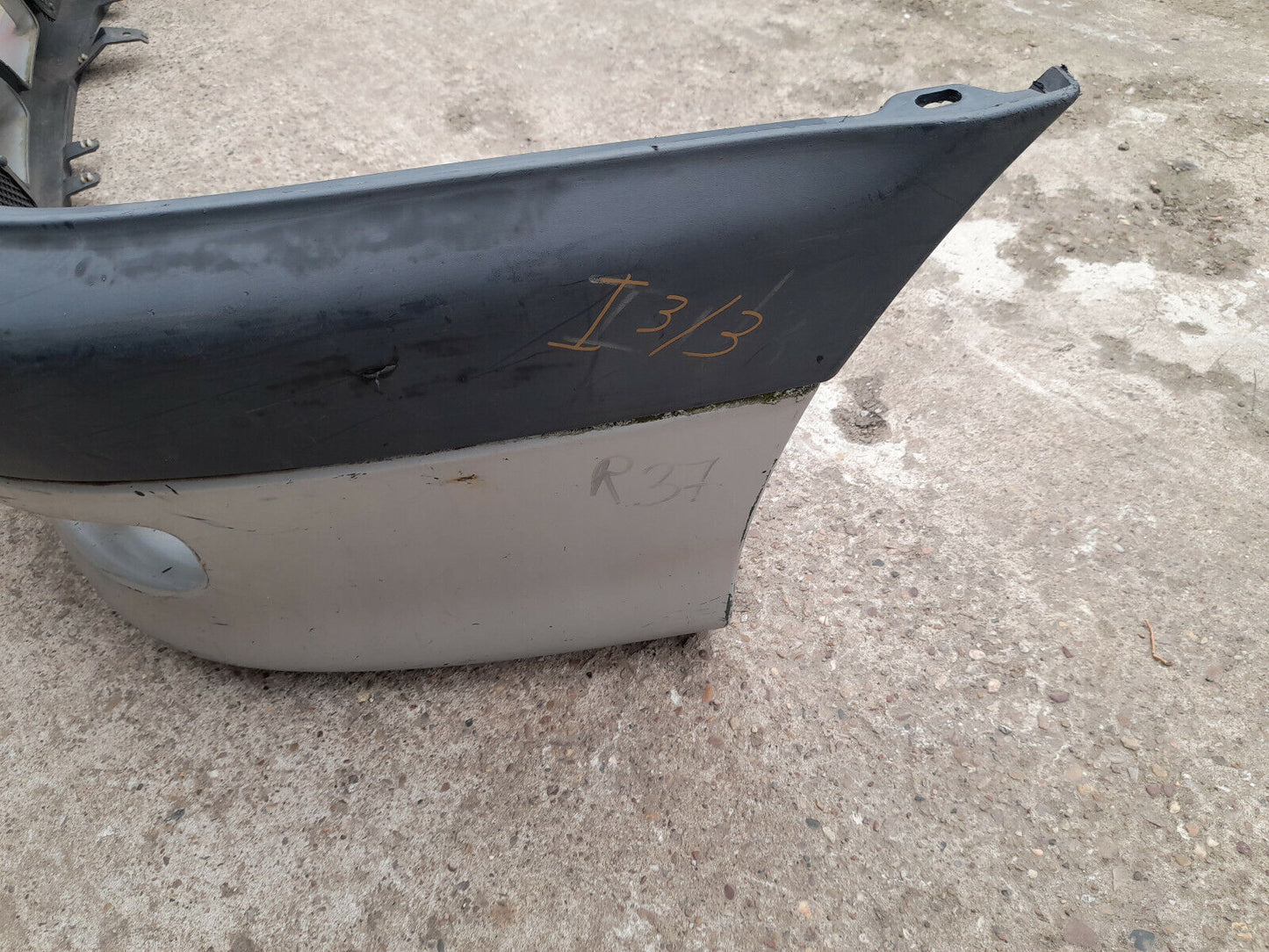 GENUINE TOYOTA AVENSIS 2000 FRONT BUMPER PN:5211905070