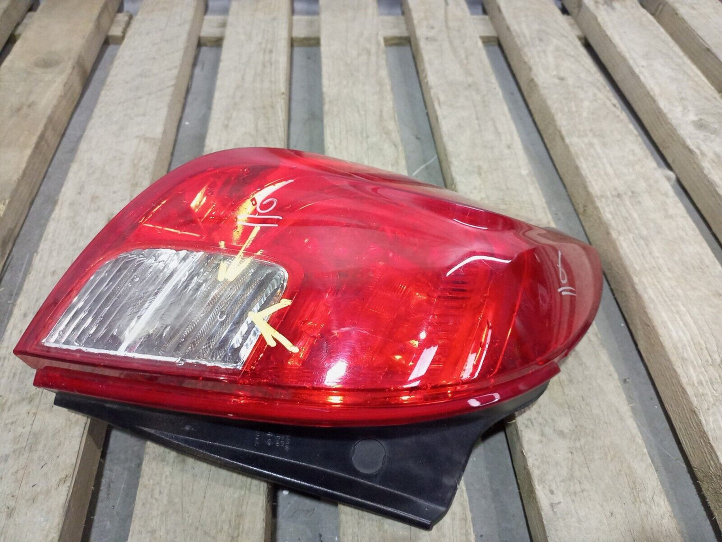 VAUXHALL MOKKA 2012-2019 REAR LEFT TAIL LIGHT P/N:42599461