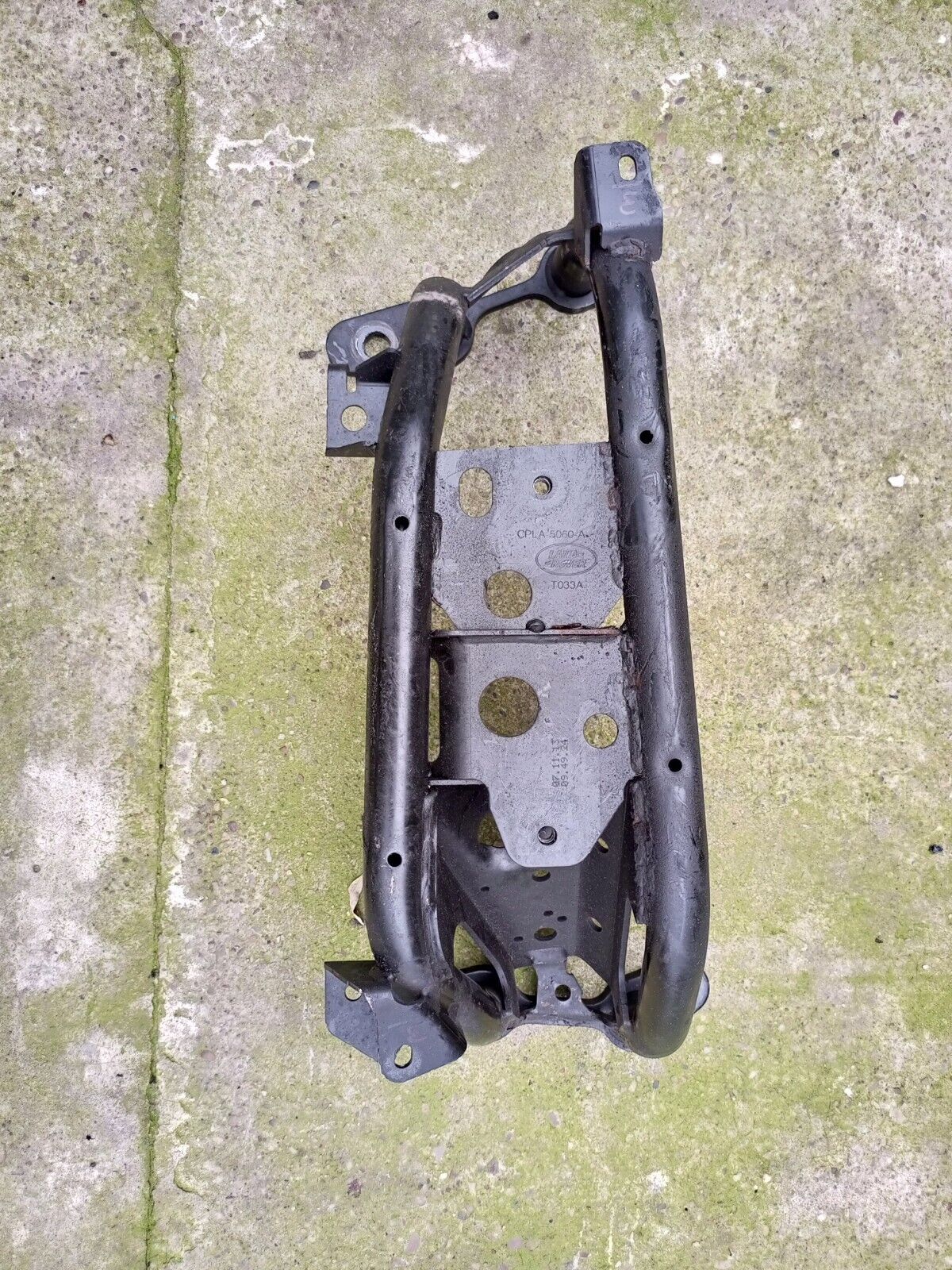 RANGE ROVER L405 GEARBOX SUPPORT MOUNT BRACKET P/N:CPLA-5060-A