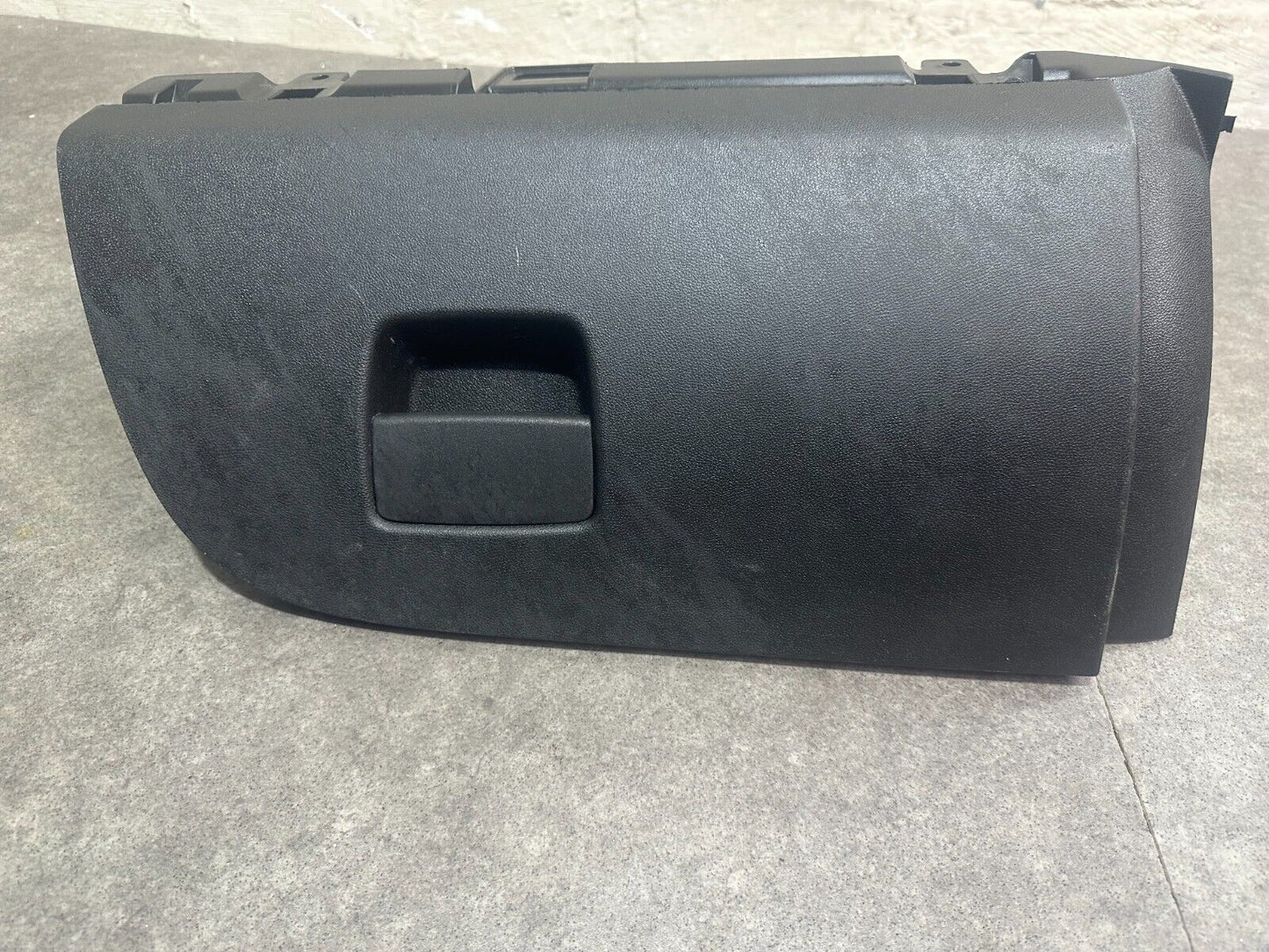 2015 VAUXHALL ADAM 3 DOOR HATCHBACK GLOVE BOX; P/N: 13357630