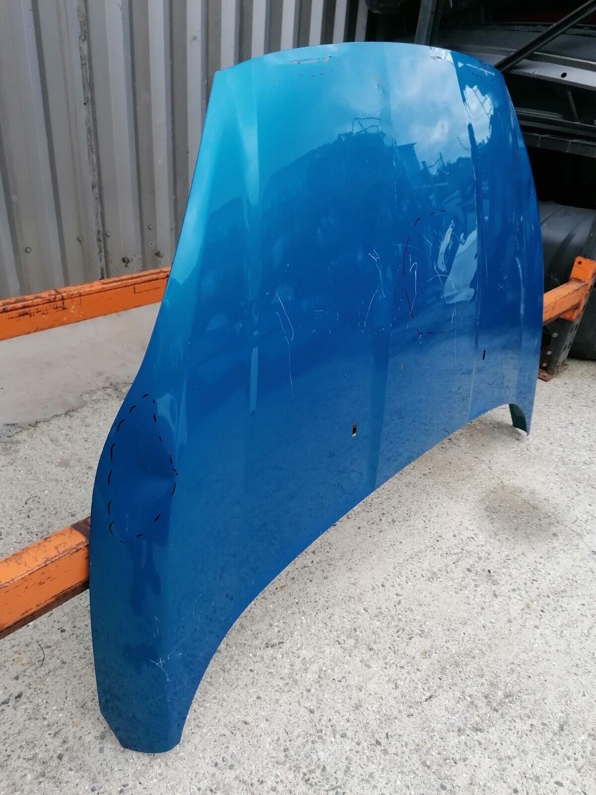 FORD FIESTA 2013-2017 BONNET IN BLUE GENUINE PART