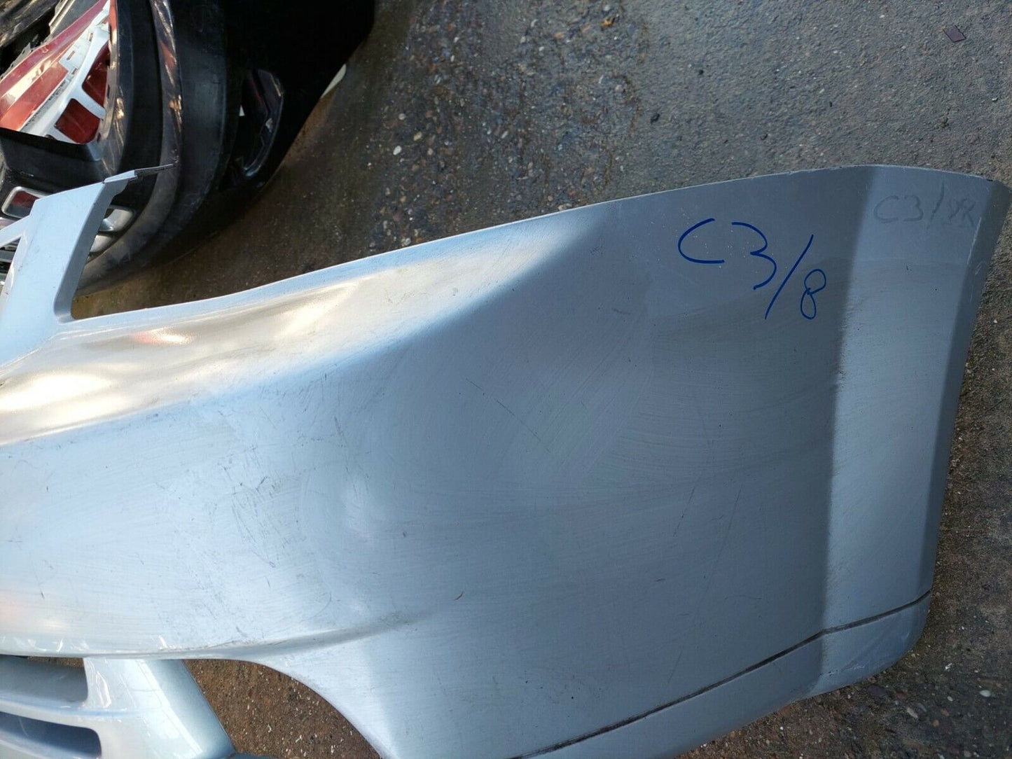 GENUINE CHEVROLET LACETTI 2005-2011 FRONT BUMPER IN SILVER *DAMAGED*