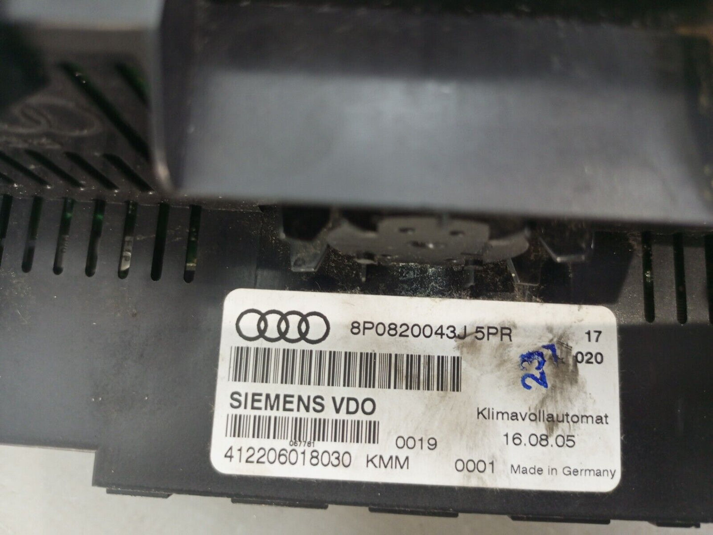 AUDI A3 8P 2004-2008 CLIMATE CONTROL UNIT PANEL P/N: 8P0820043J