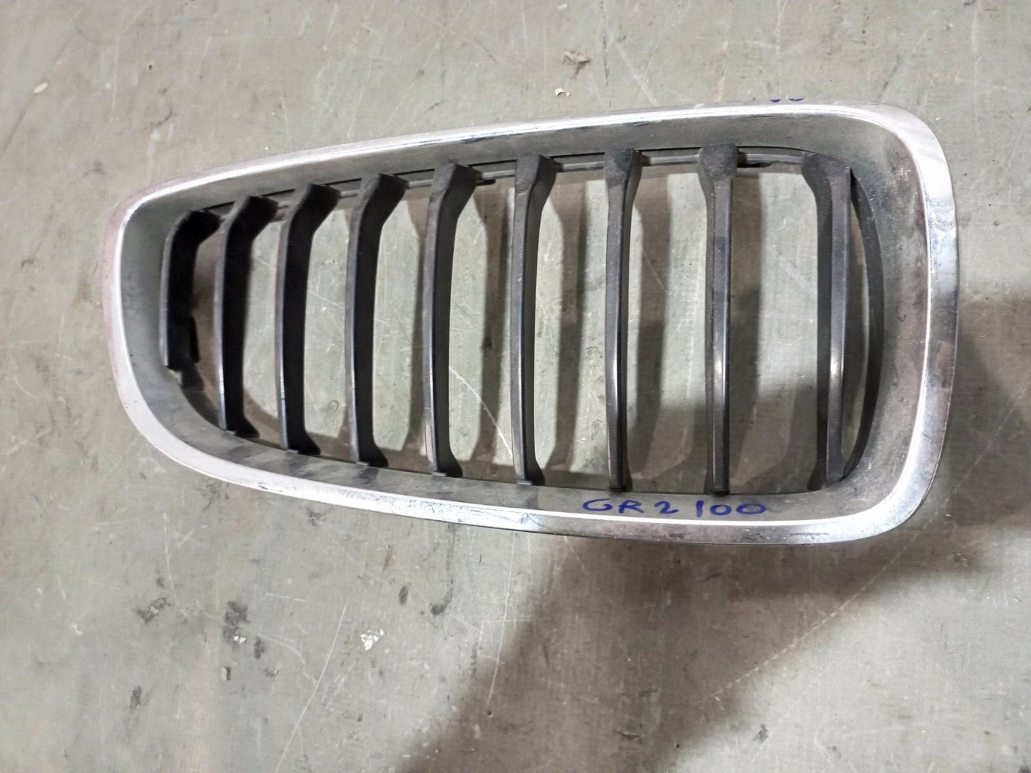 GENUINE BMW 4 SERIES F32 F33 F36 RADIATOR FRONT RIGHT O/S KIDNEY GRILL 7294814